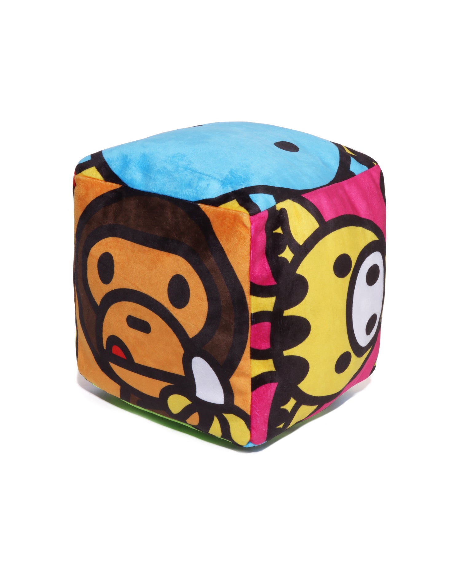 A BATHING APE マイロ クッション A BATHING APE® Kids Milo Friends Cushion | Bape official website