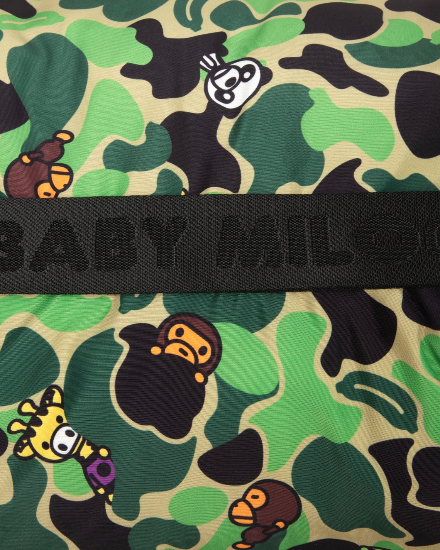 即購入OK】A BATHING APE BABY MILO ロンパース カモ柄 A BATHING APE