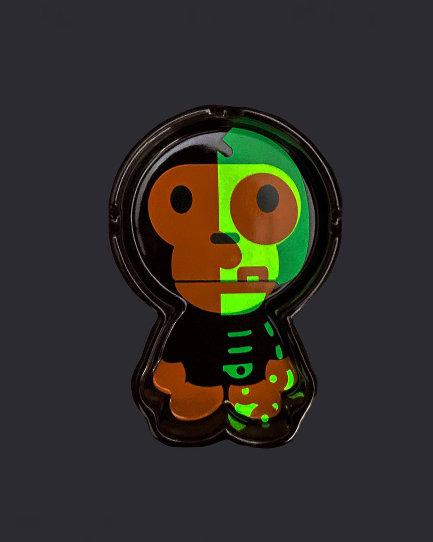A BATHING APE® Baby Milo Skull Glow in the Dark Tray | Bape
