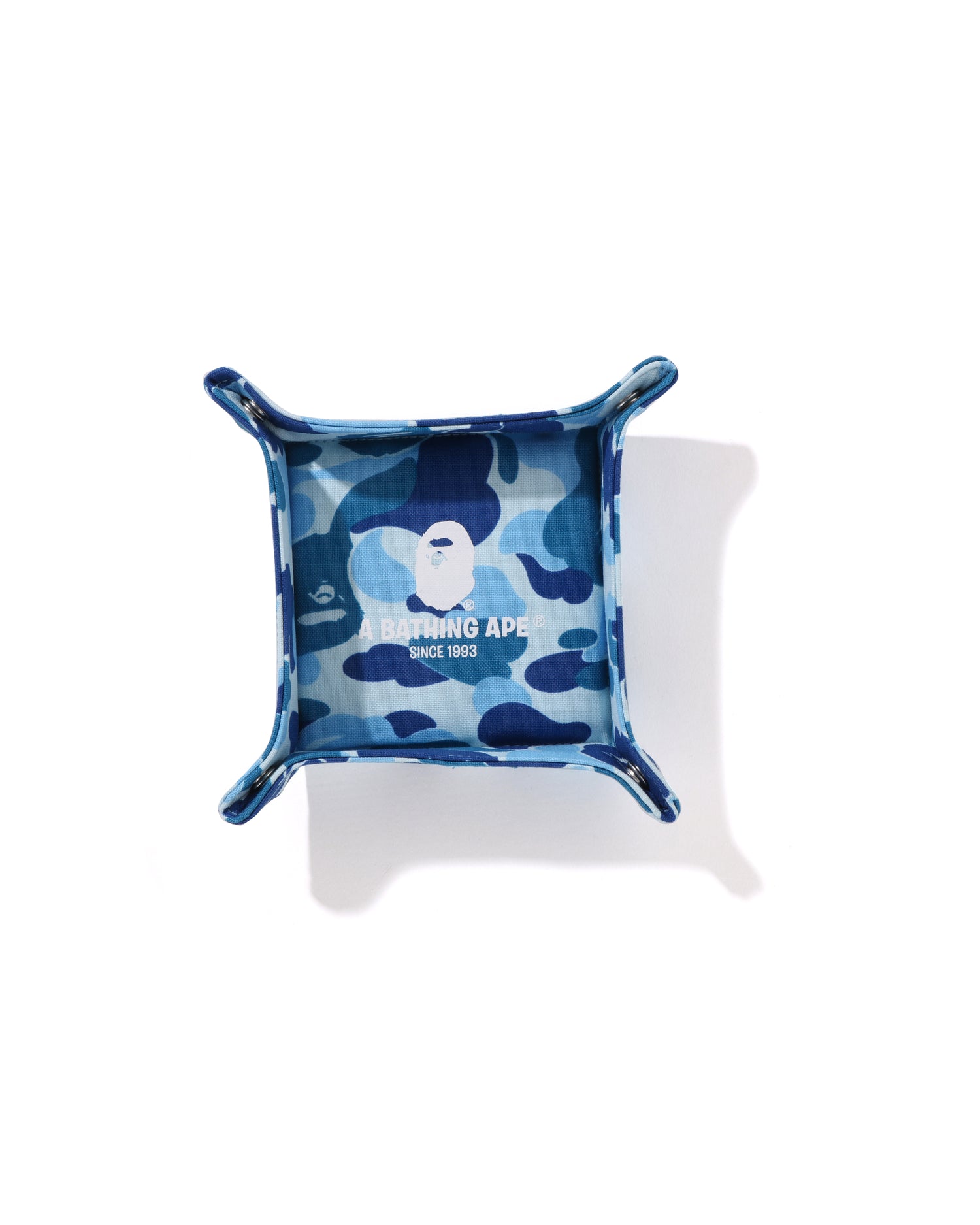 A Bathing Ape – INT.BAPE.COM