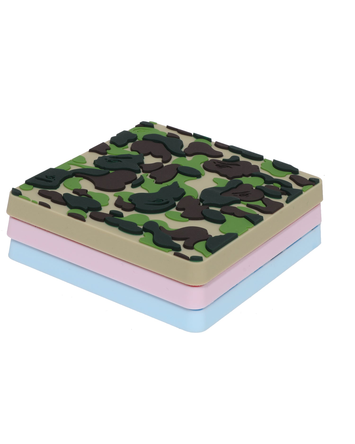 A BATHING APE® Abc Camo Magnet Attach | Bape official website