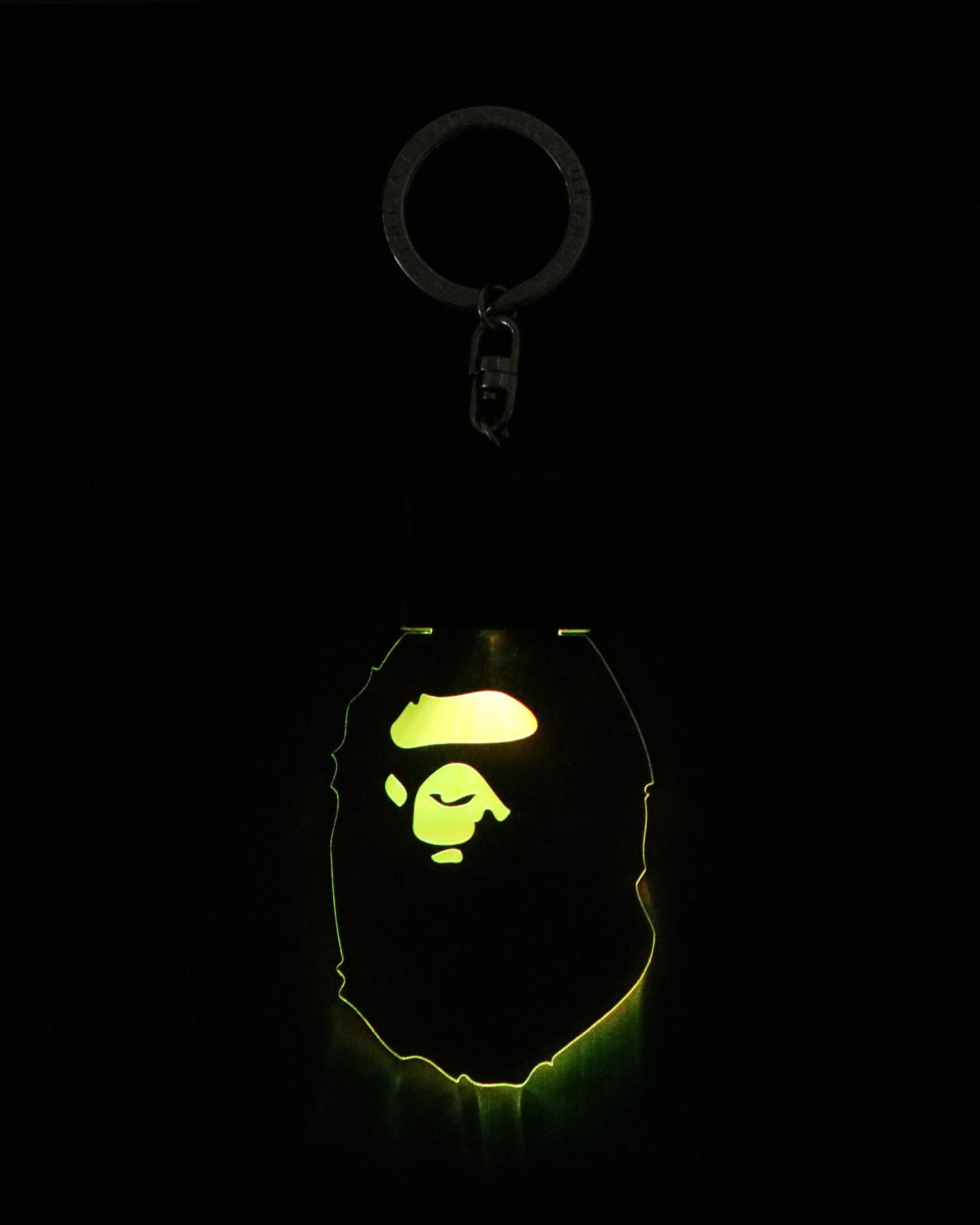 激レア　Bape エイプ　迷彩　惑星　スケボー型　間接照明　ランプ A BATHING APE® Ape Head Led Keychain | Bape official website – INT