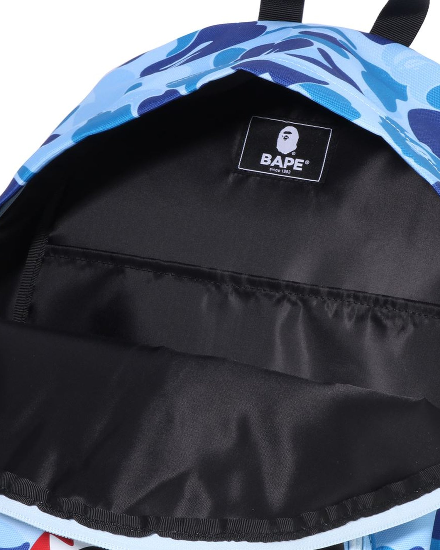 A BATHING APE® Abc Camo Shark Daypack | Bape official