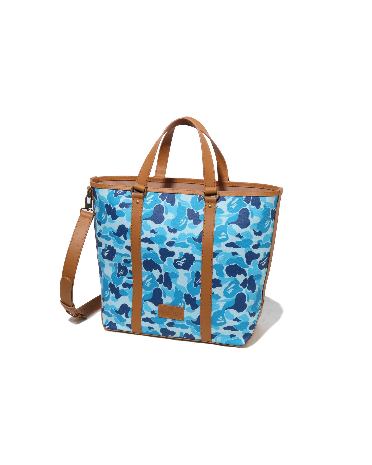 A BATHING APE – INT.BAPE.COM