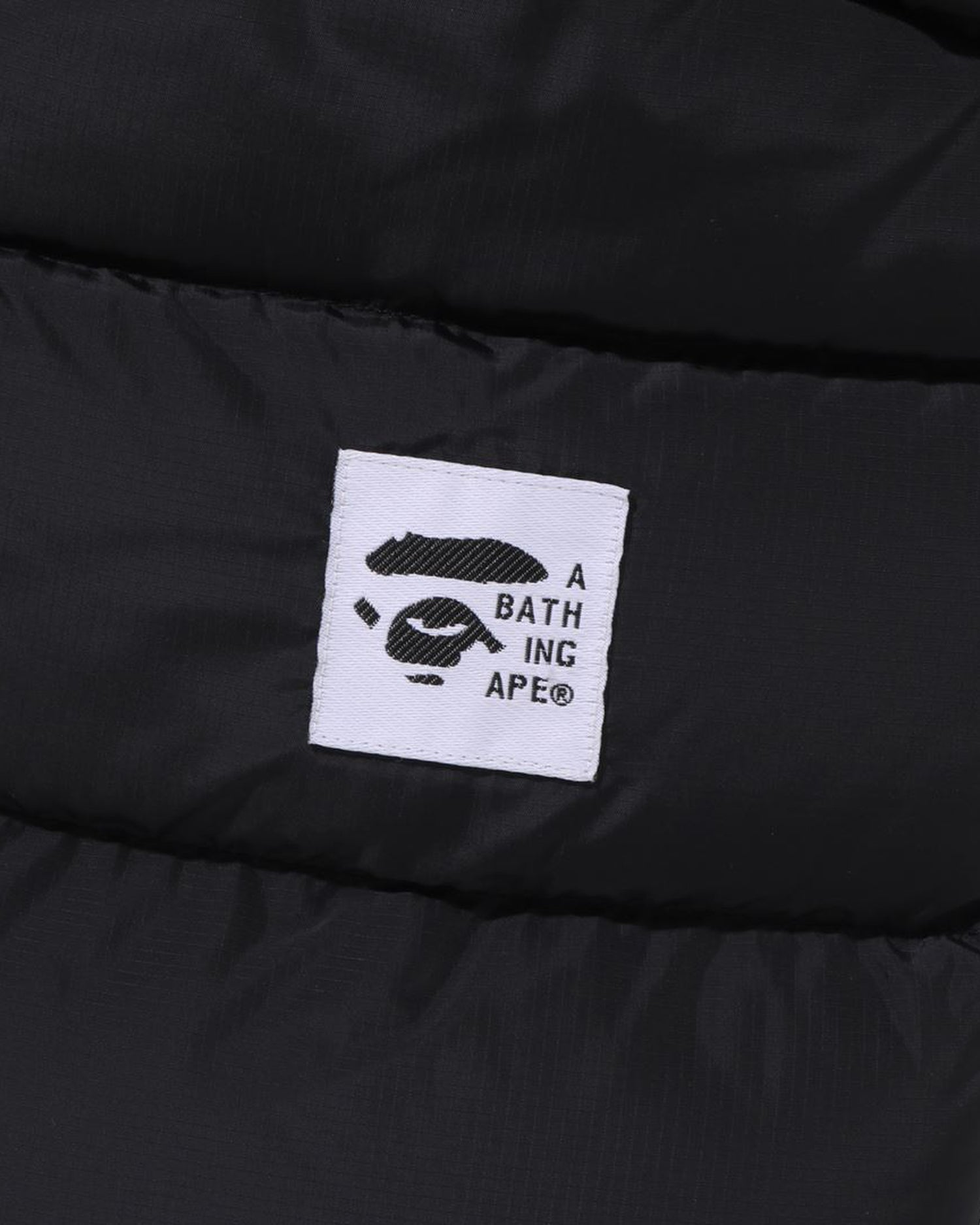 A BATHING APE ジャケット L A BATHING APE® Kids BAPE Stitching Down Jacket | Bape