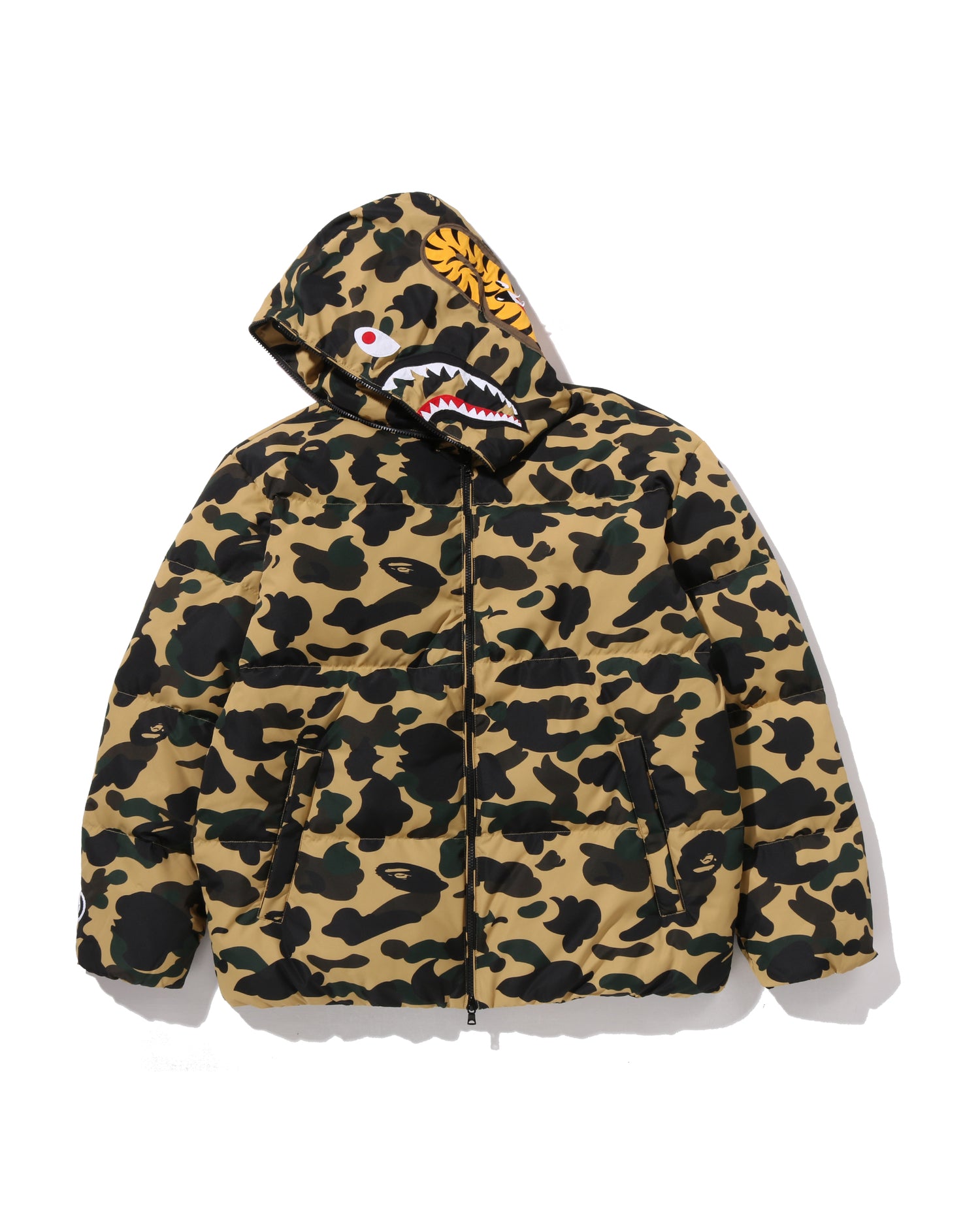 A BATHING APE® 1st Camo Snowboard Sharkdown Jacket | Bape official