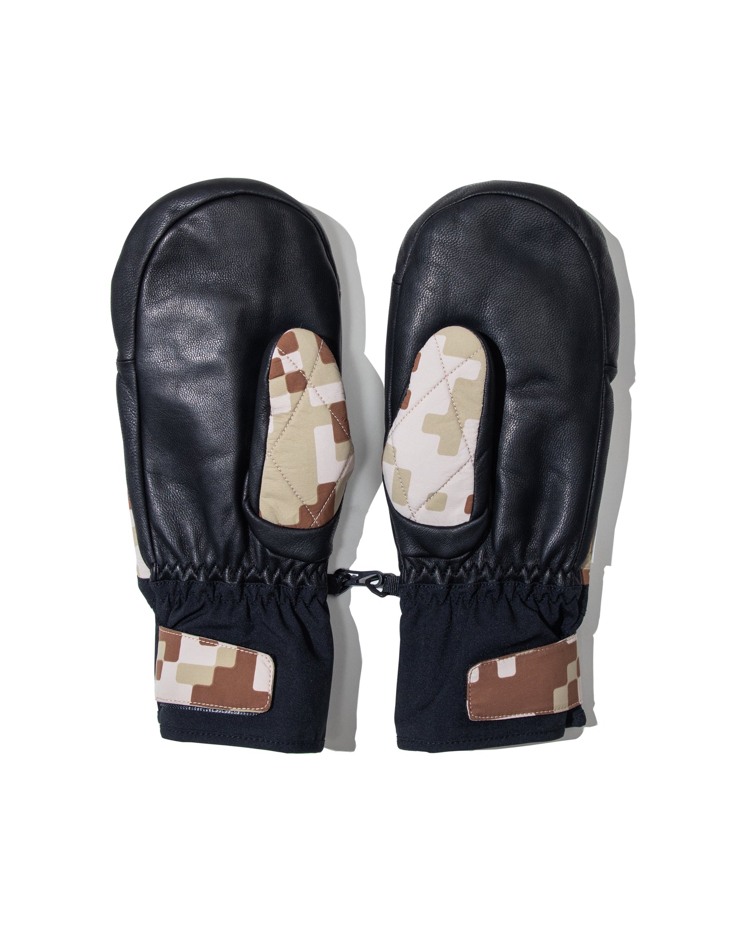 A BATHING APE® BAPE By Kazuki Kuraishi Pixelate Camo Polrfleece