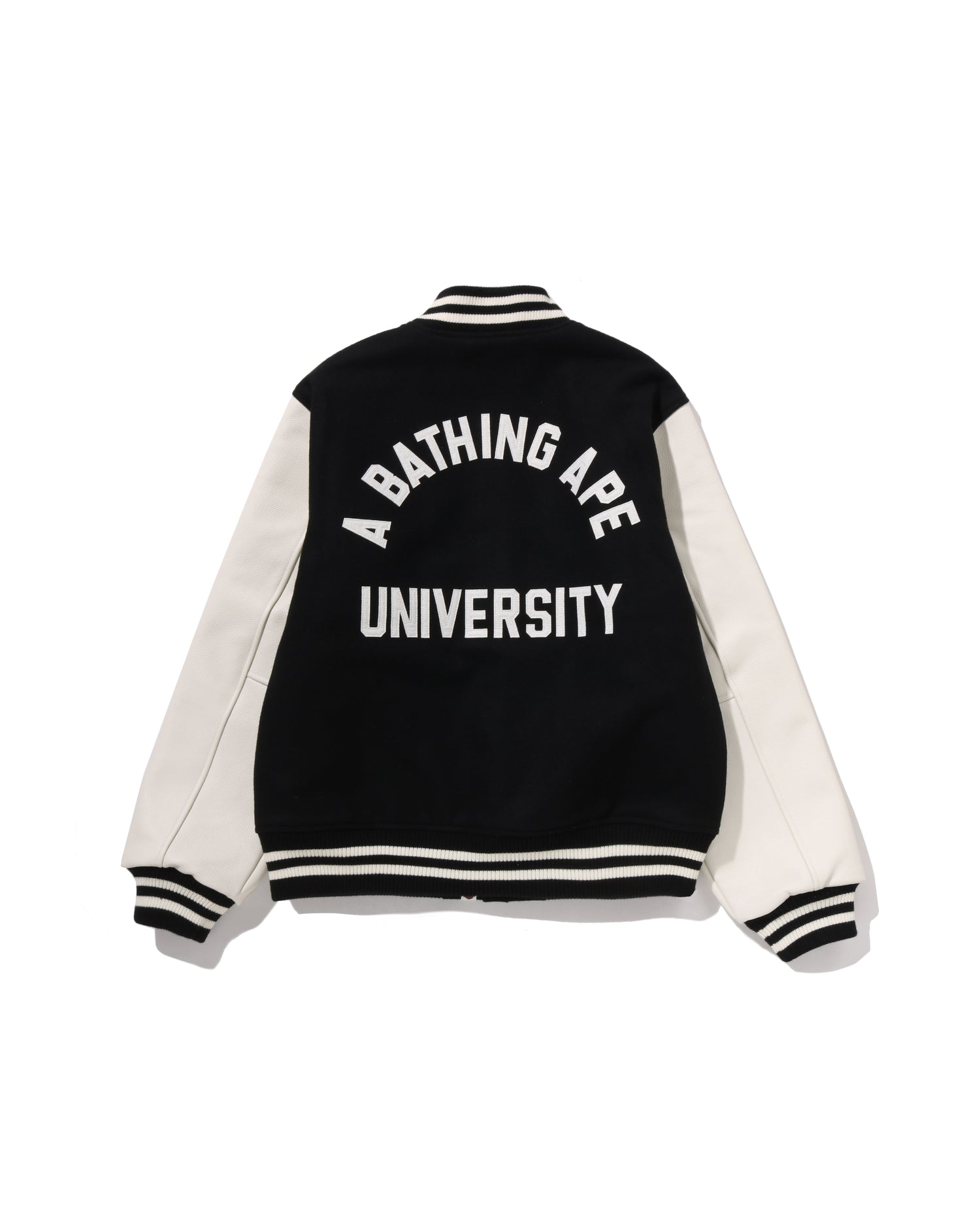 A Bathing Ape – INT.BAPE.COM