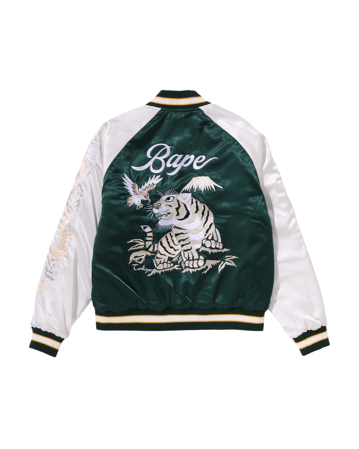 A BATHING APE® 1st Camo Reversible STA Quilted Souvenir Jacket