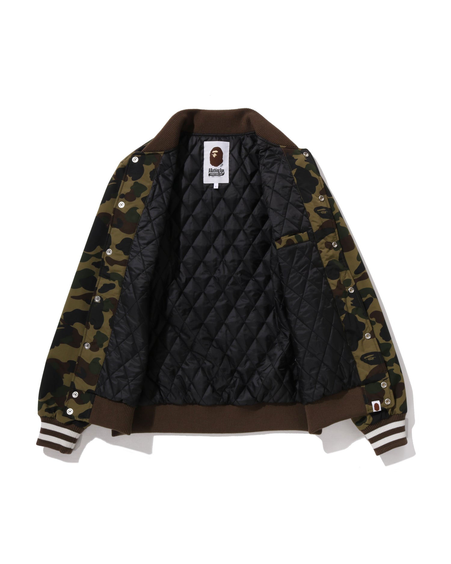 A BATHING APE スタジャン　ナイロン　XL A BATHING APE（アベイシングエイプ） スタジャン LARGE ブラック