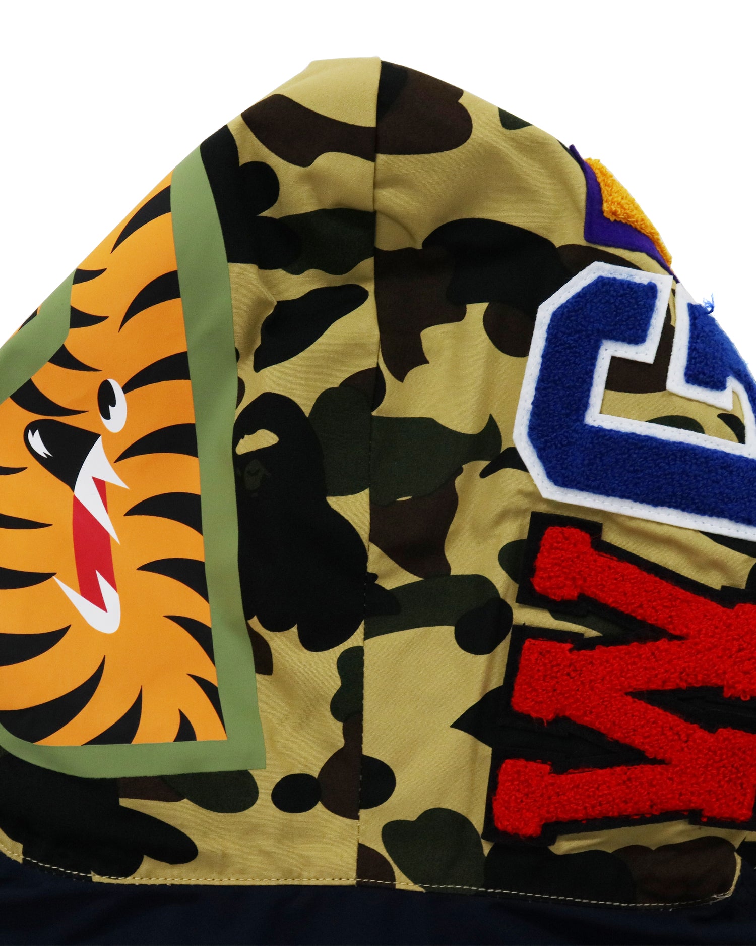A BATHING APE® 1st Camo Shark Hoodie Jacket | Bape official A BATHING APE® 1st Camo Shark Hoodie Jacket | Bape official