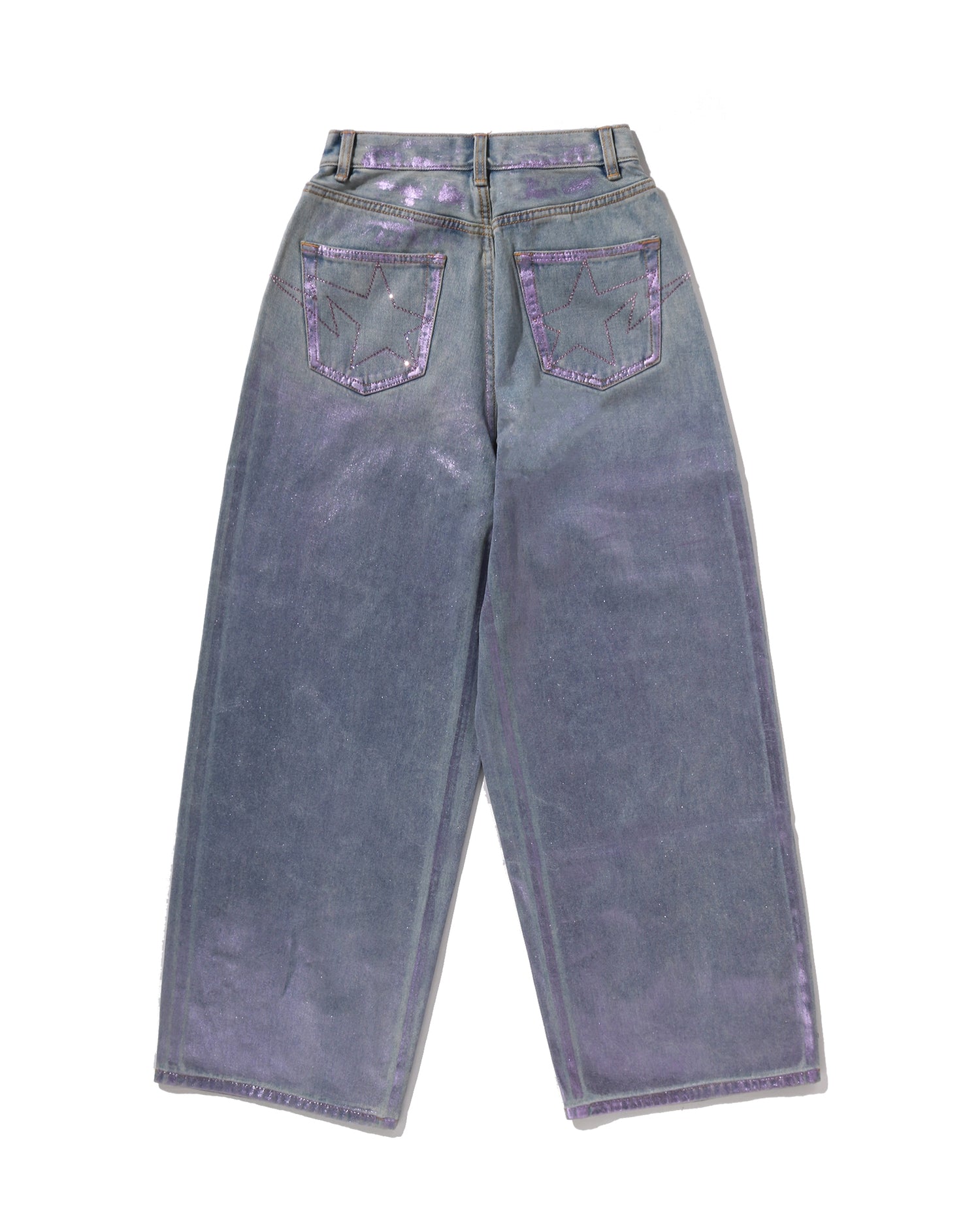 A BATHING APE – INT.BAPE.COM