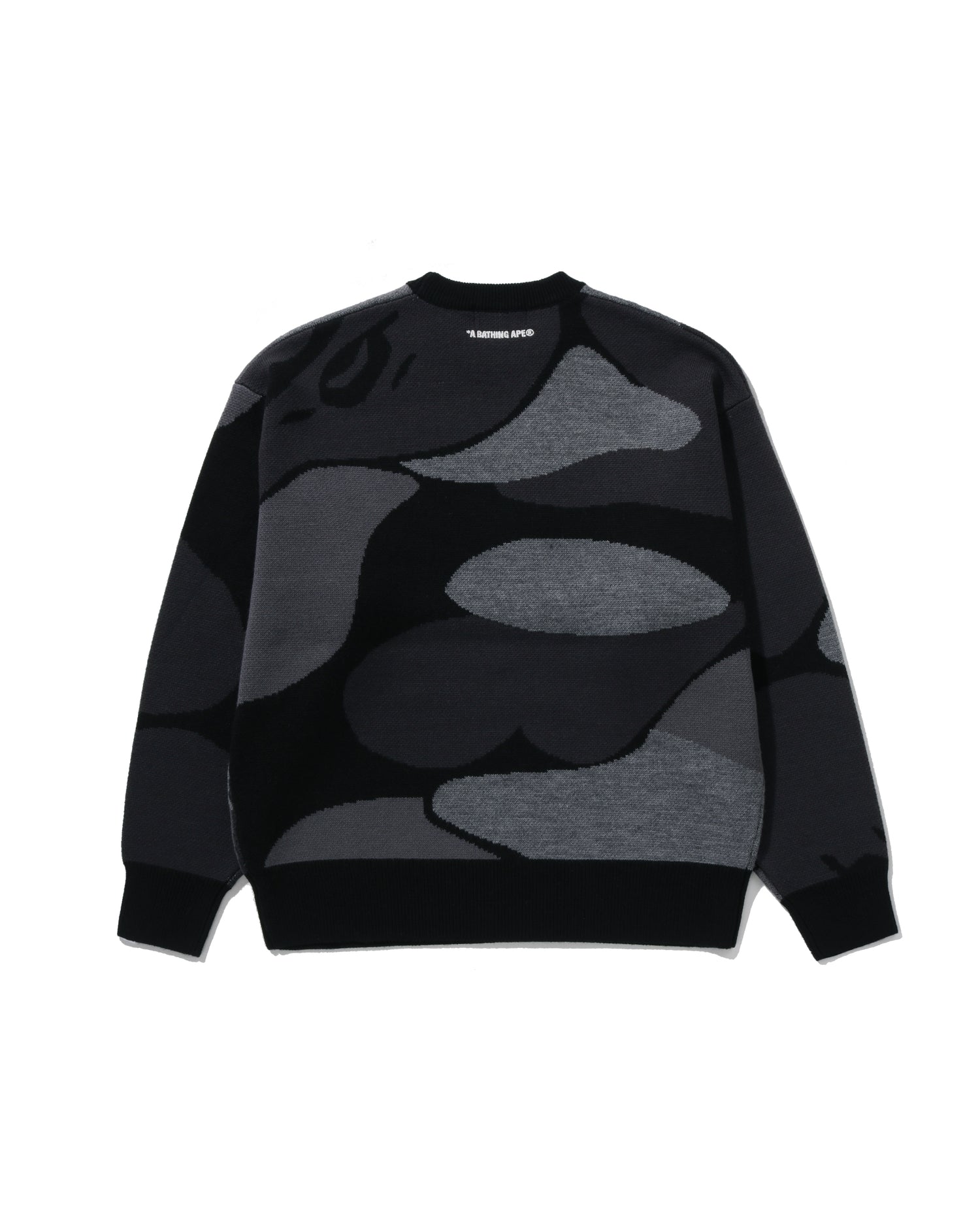 A BATHING APE – INT.BAPE.COM