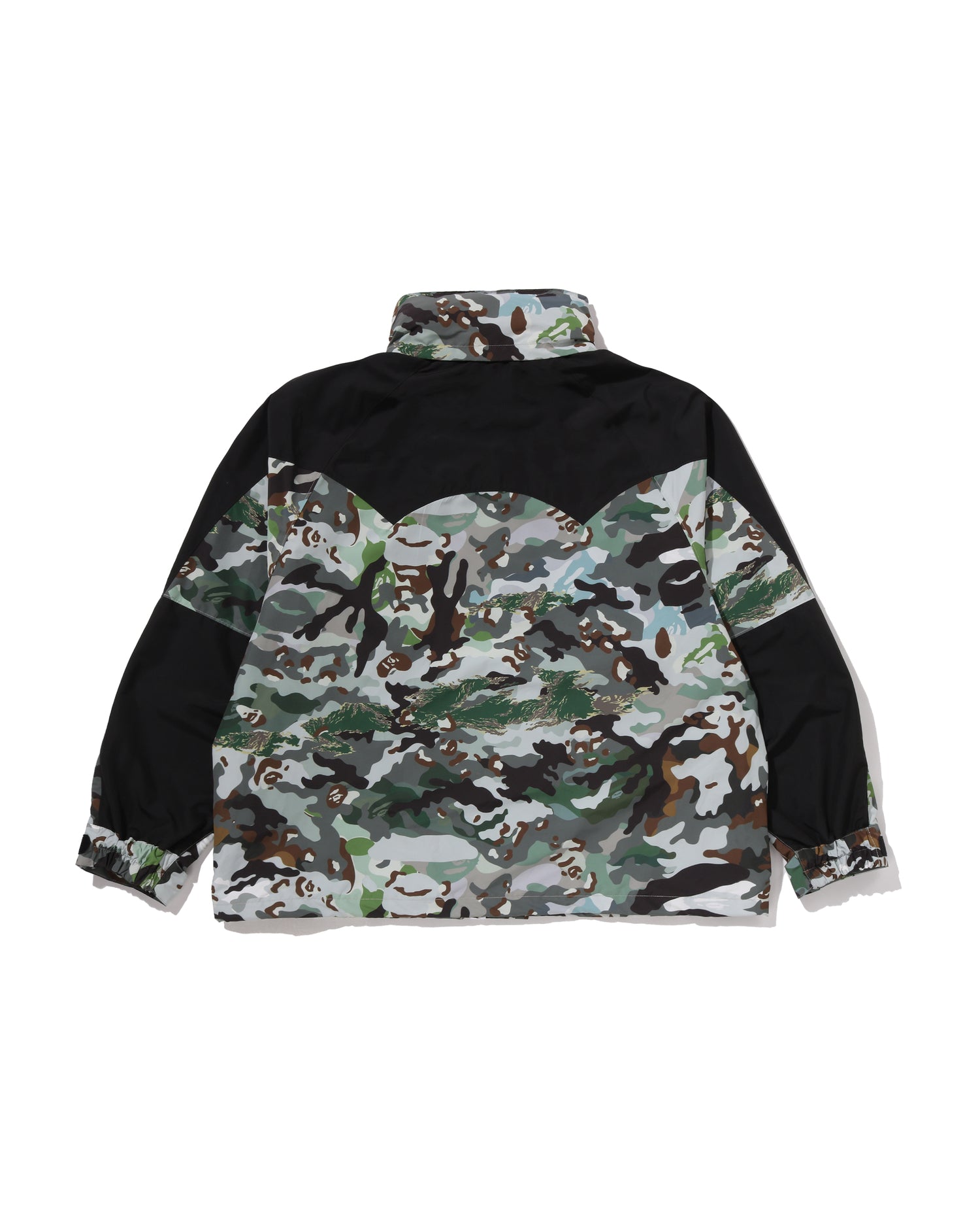 A BATHING APE® Hybrid Camo Snowboard Jacket | Bape official