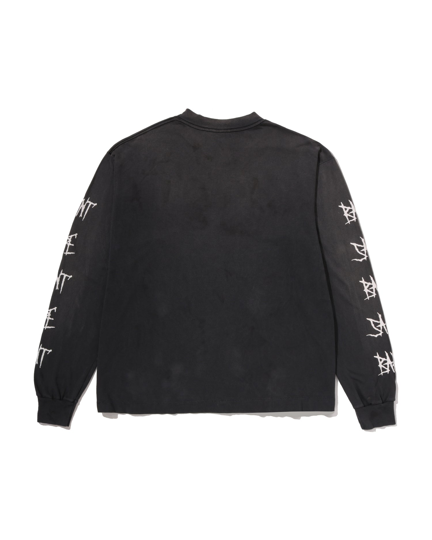 A BATHING APE – INT.BAPE.COM