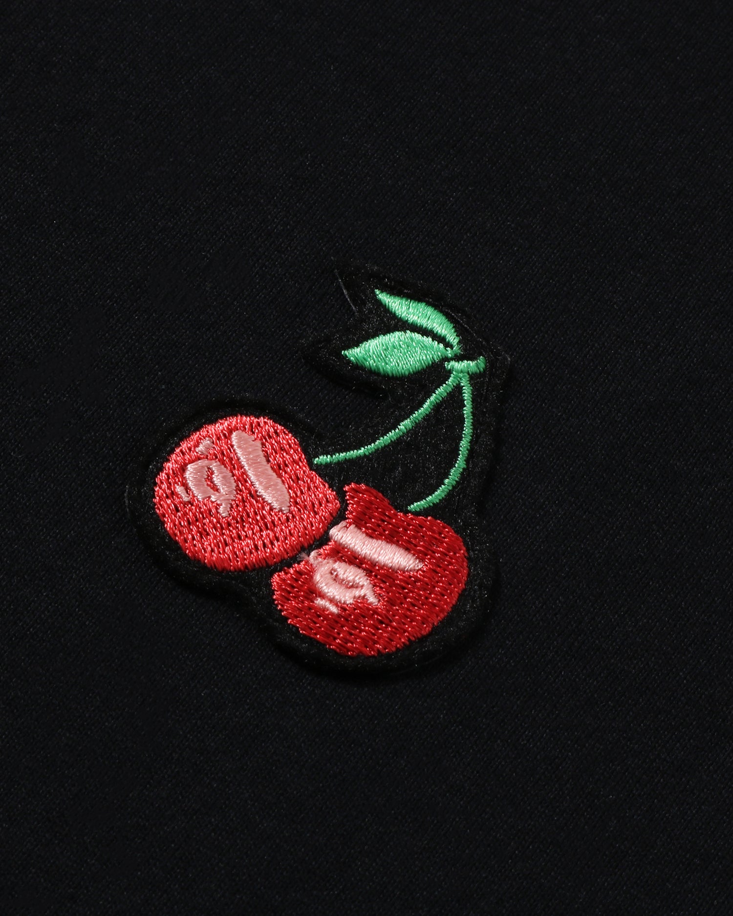 A BATHING APE® BAPE Cherry One Point Ls Tee | Bape official
