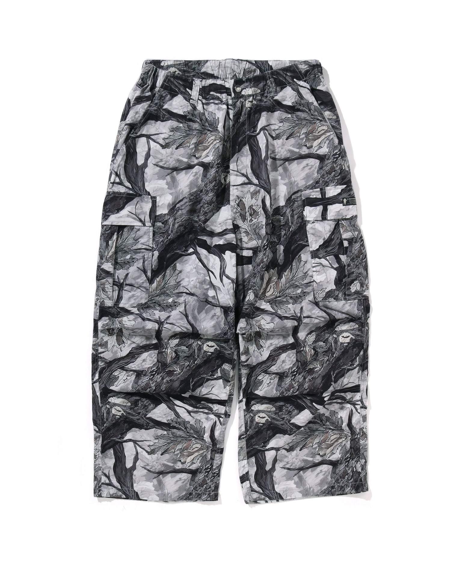 A BATHING APE® Tree Edge Camo Cargo Pants | Bape official
