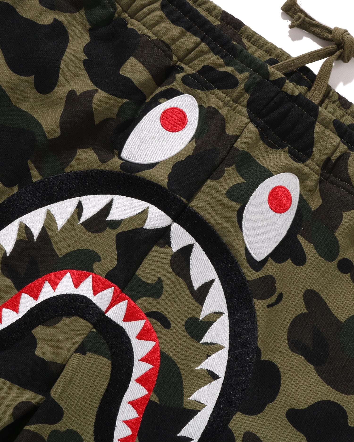 A BATHING APE シャーク shark 1st camo パンツ　L A BATHING APE シャーク shark 1st camo パンツ L