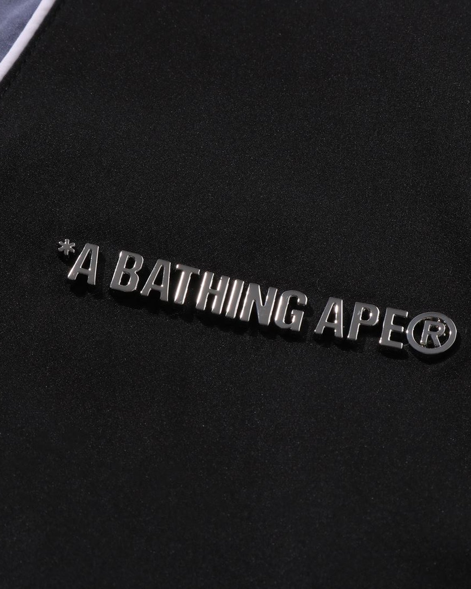 ナイロンパンツA BATHING APE 001PTG301005X A BATHING APE アベイシングエイプ パンツ グラデーション カモ