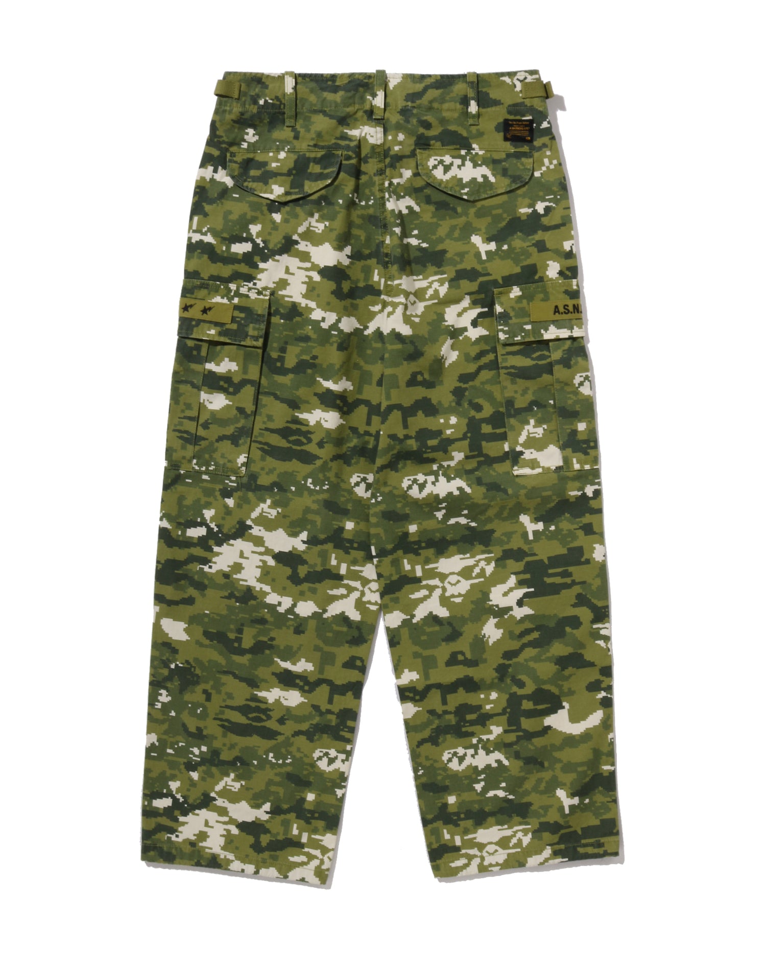 A BATHING APE® Multi Pixel Camo M-65 Cargo Pants | Bape official