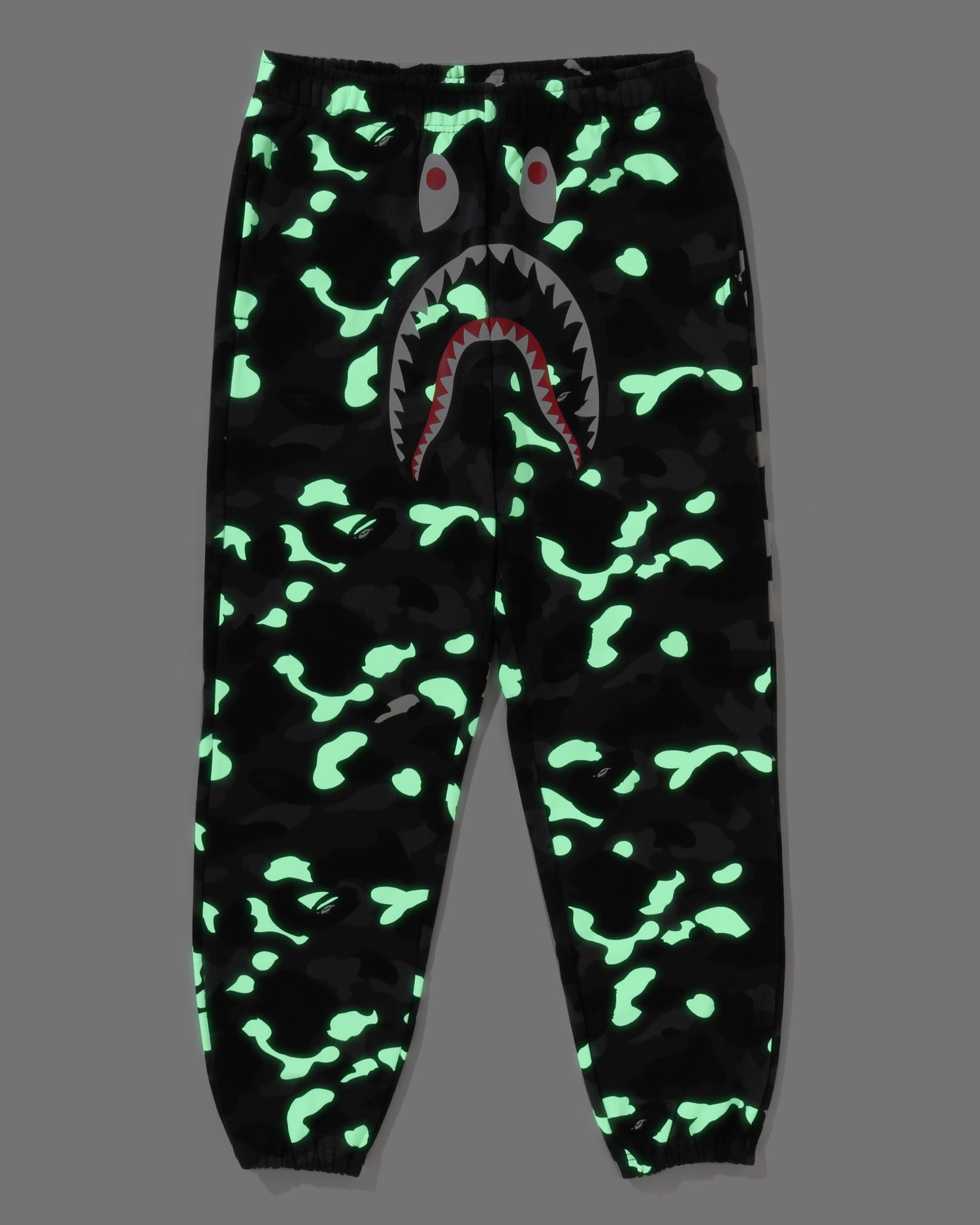 A BATHING APE® City Camo Shark Relaxed Fit Sweatpants | Bape