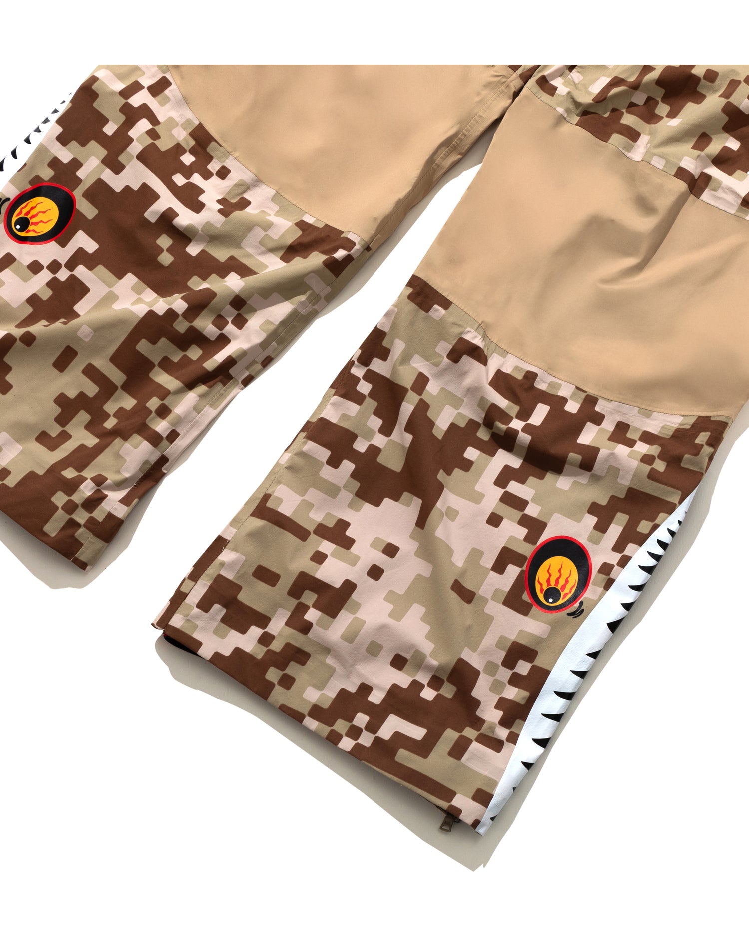 A BATHING APE® BAPE By Kazuki Kuraishi Pixelate Camo Shark 3 Layer