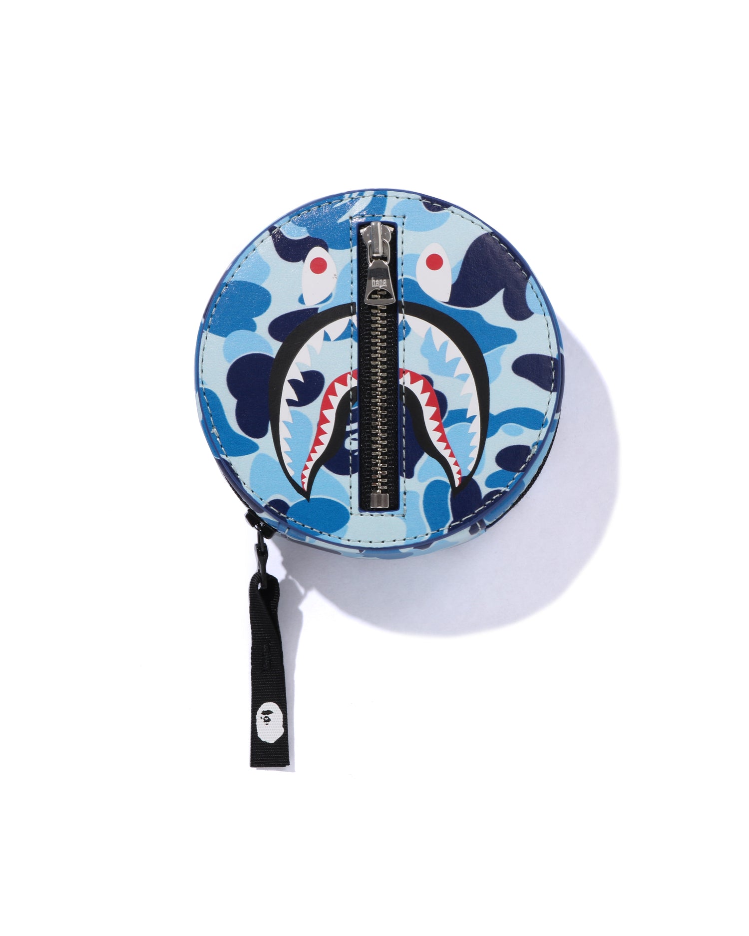 A BATHING APEシャークポンチョ A BATHING APE | bape.com