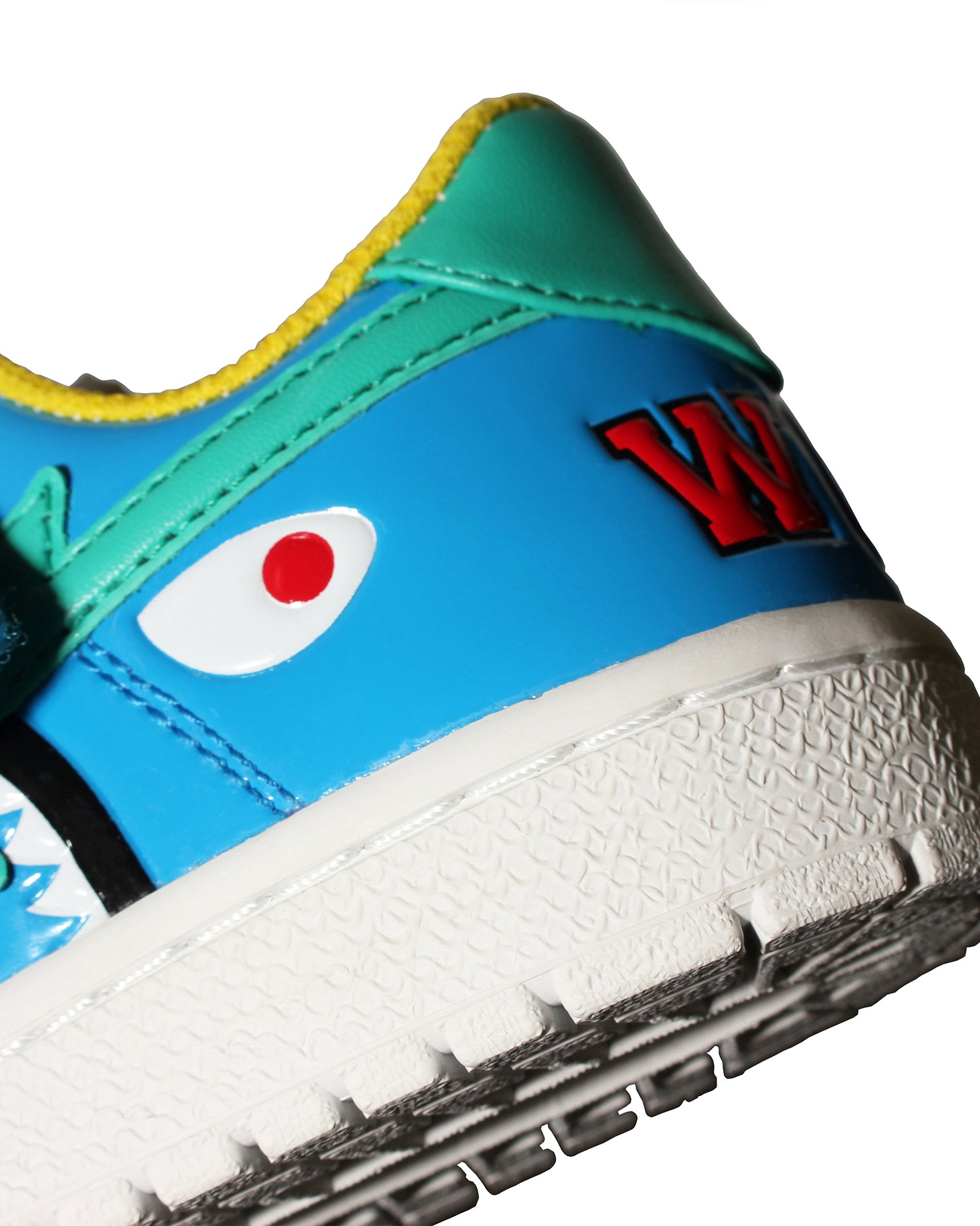 A BATHING APE® Kids BAPE Shark STA Low K2 Sneakers | Bape official