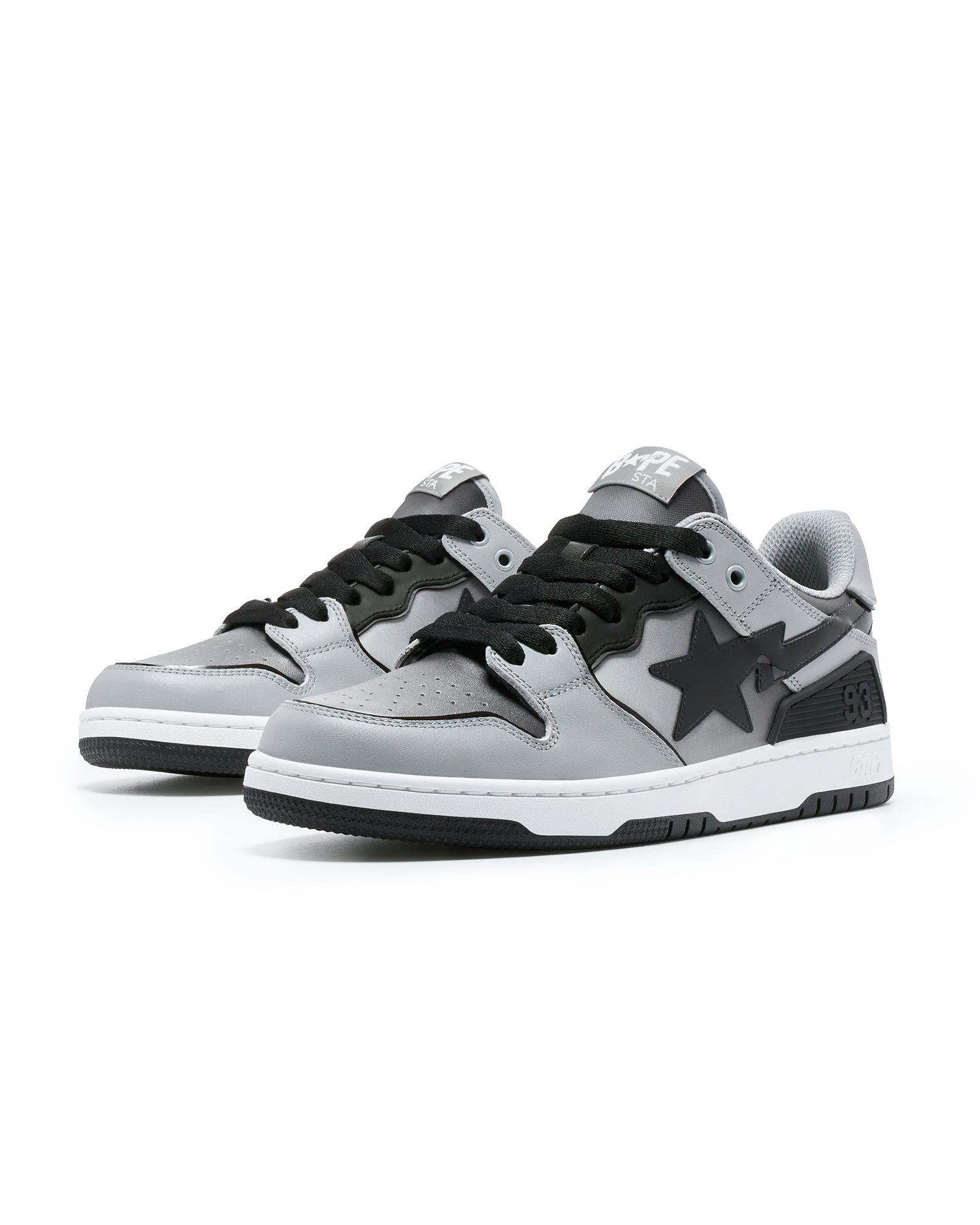 Sneakers INT.BAPE.COM