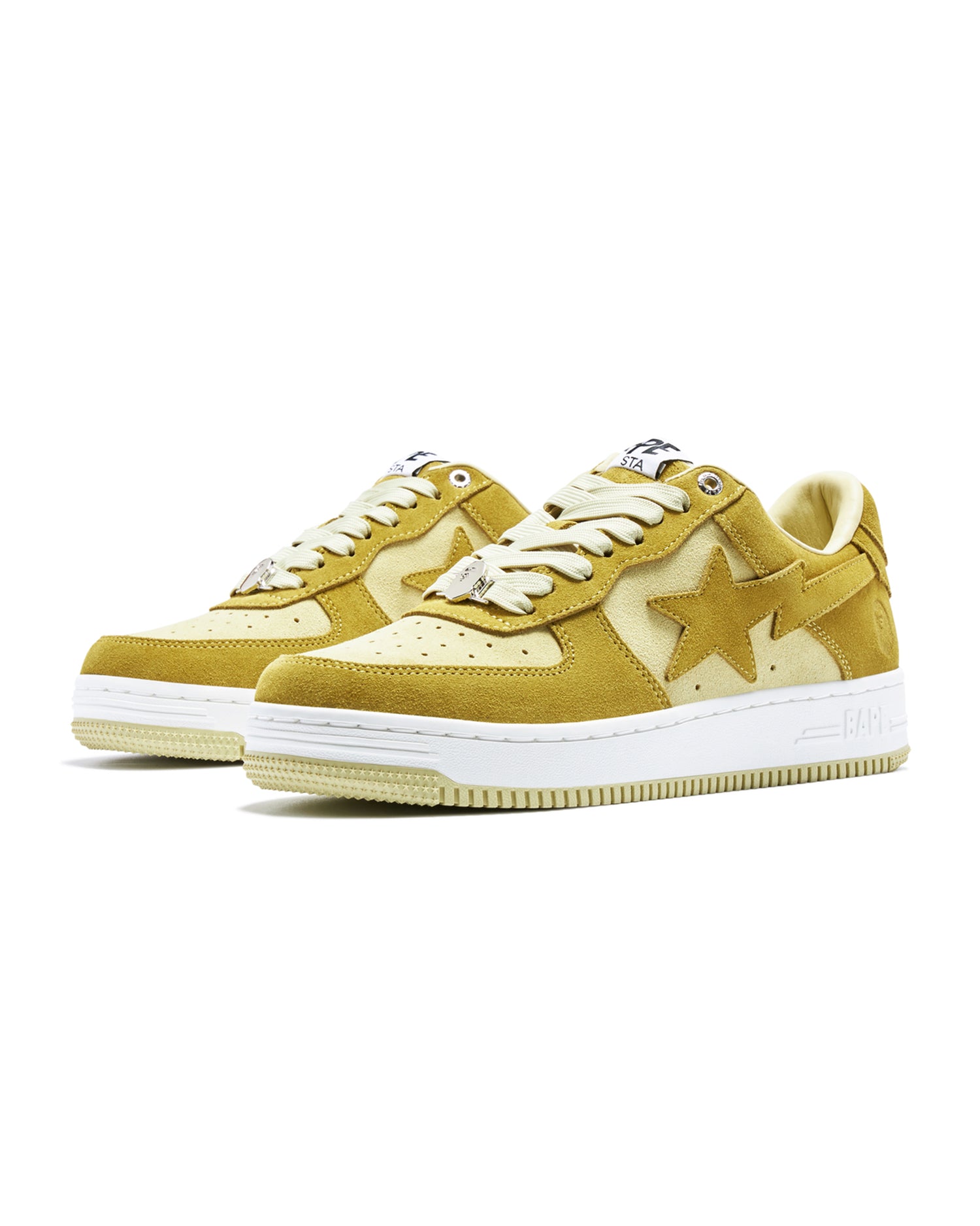 BAPE スニーカー ベージュ/ホワイト A BATHING APE（スニーカー ・ ベージュ系）のフリマアイテム一覧