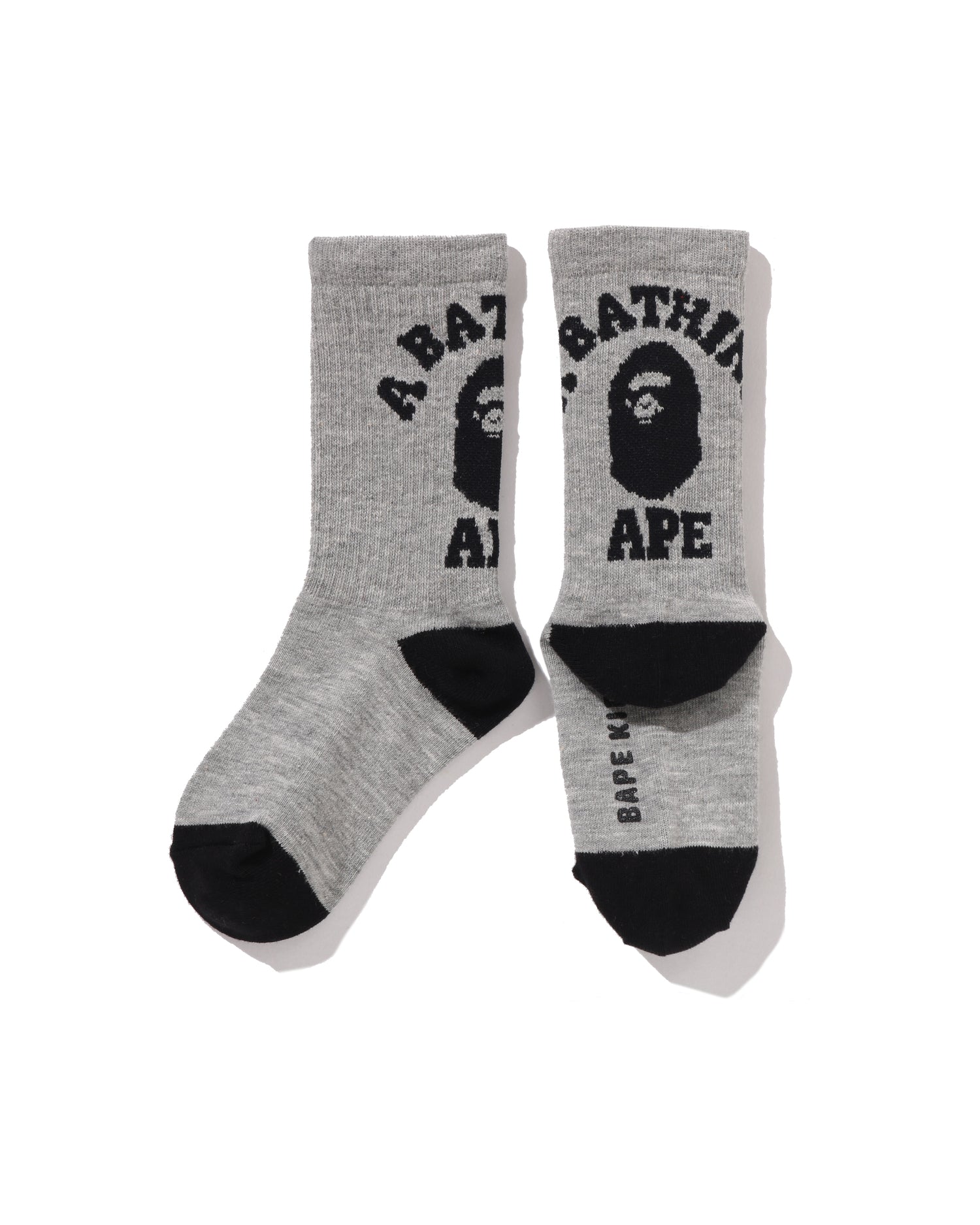 A BATHING APE® Kids College Rib Socks | Bape official website