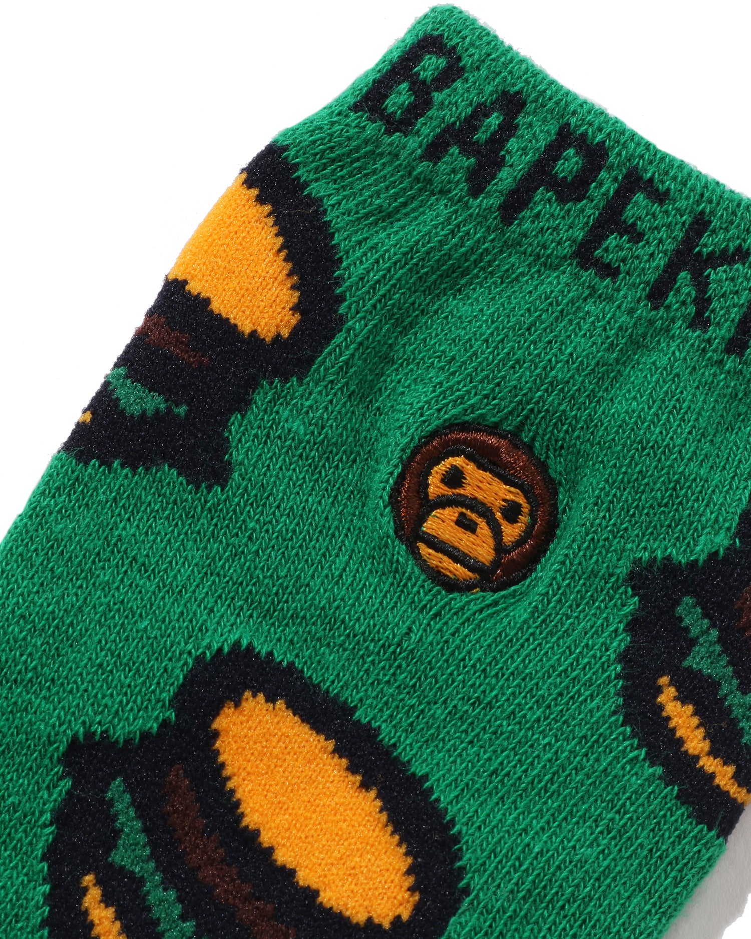 A Bathing Ape – INT.BAPE.COM
