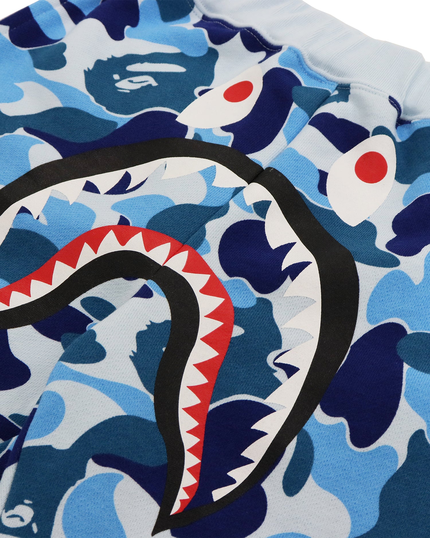 A BATHING APE® Kids Big Abc Camo Shark Sweat Shorts | Bape