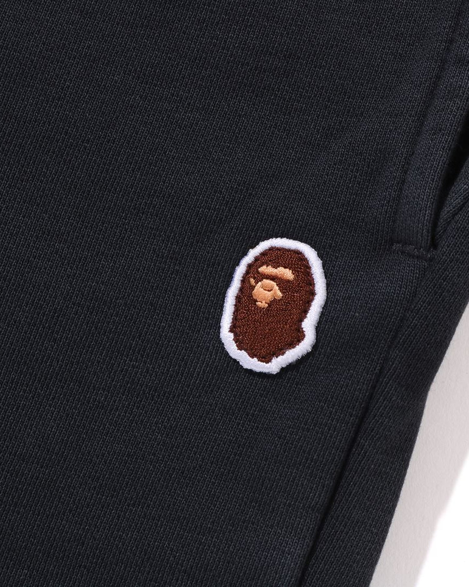 ABATHINGAPE ショートパーカー A BATHING APE ショート丈パーカー - メルカリ
