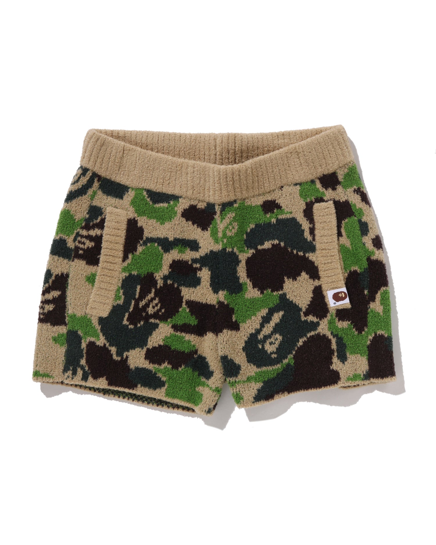 A BATHING APEショートパンツシャー ク ABC CAMO A BATHING APE® Abc Camo Towel Jacquard Shorts | Bape official