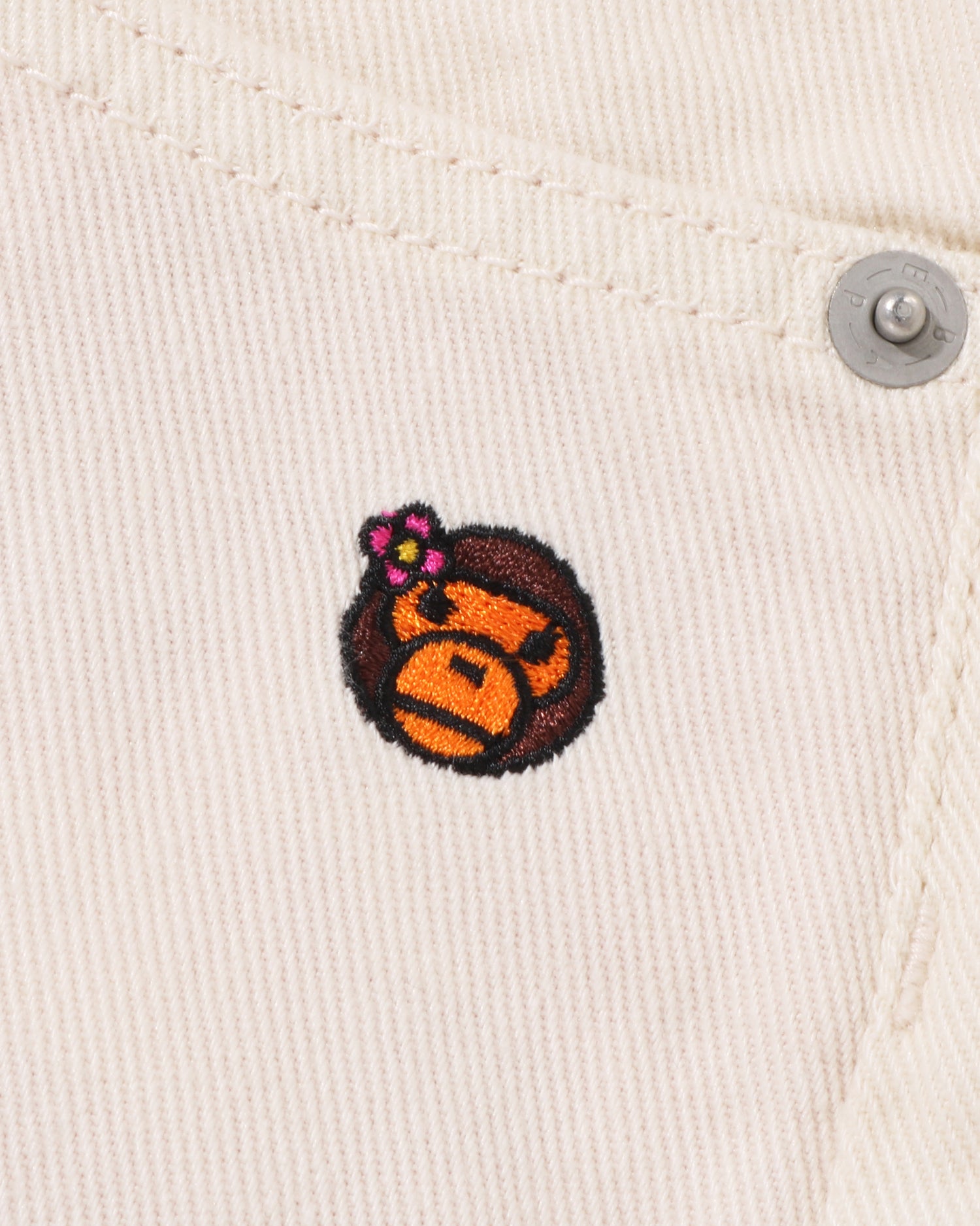 A BATHING APE® Baby Lisa One Point Shorts | Bape official website