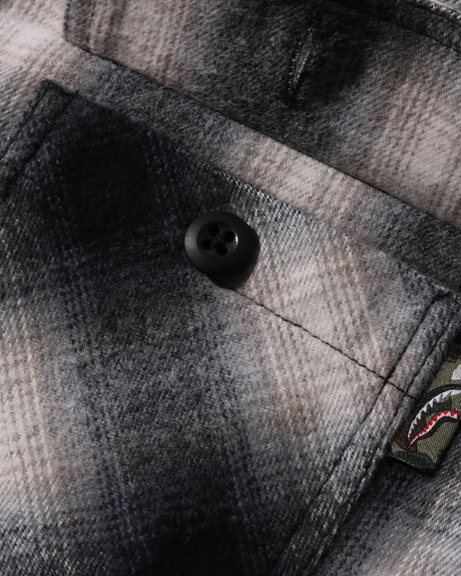 A BATHING APE® Kids Check Shark Shirt | Bape official website