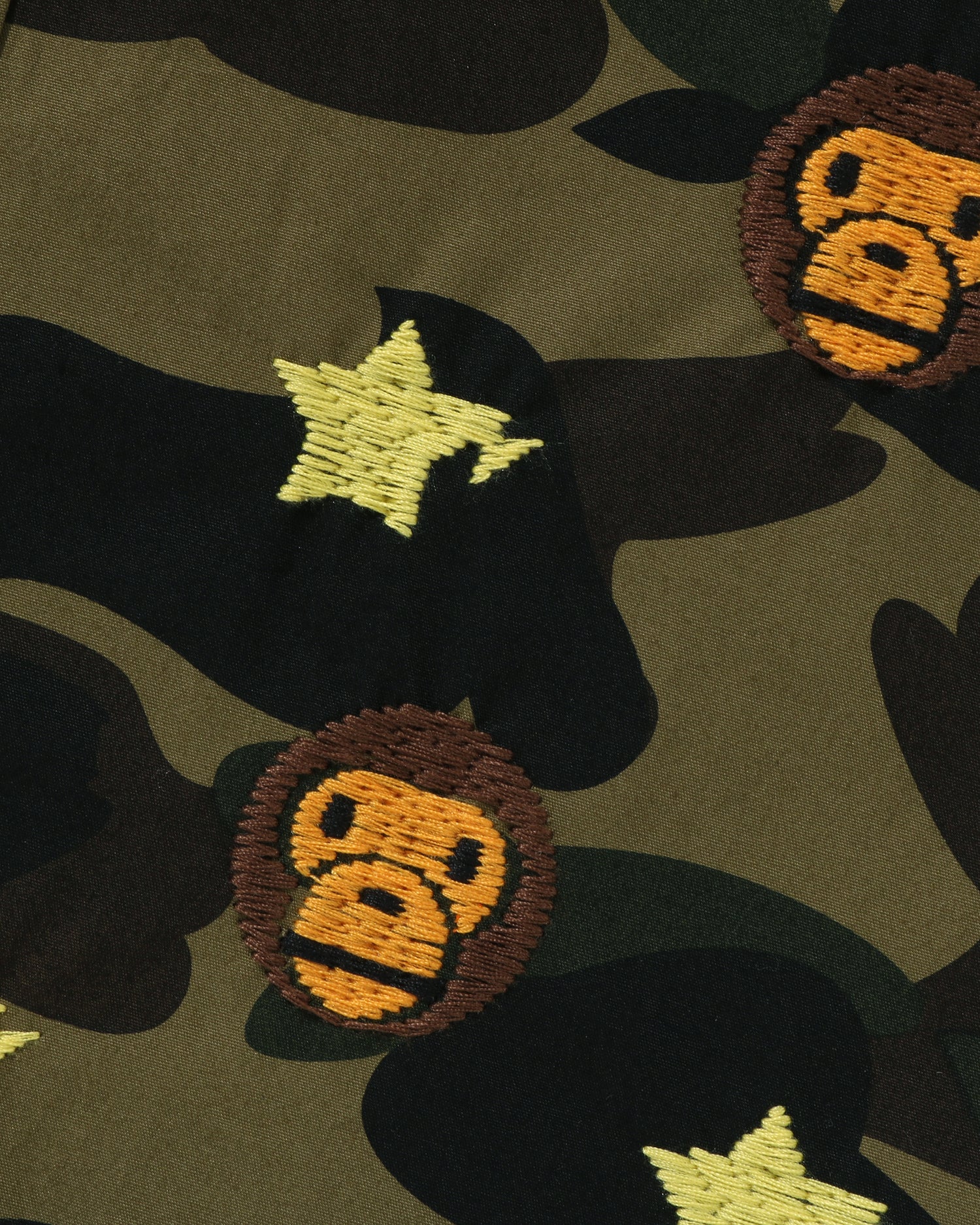 A BATHING APE® Kids 1st Camo Baby Milo STA Military Shirt