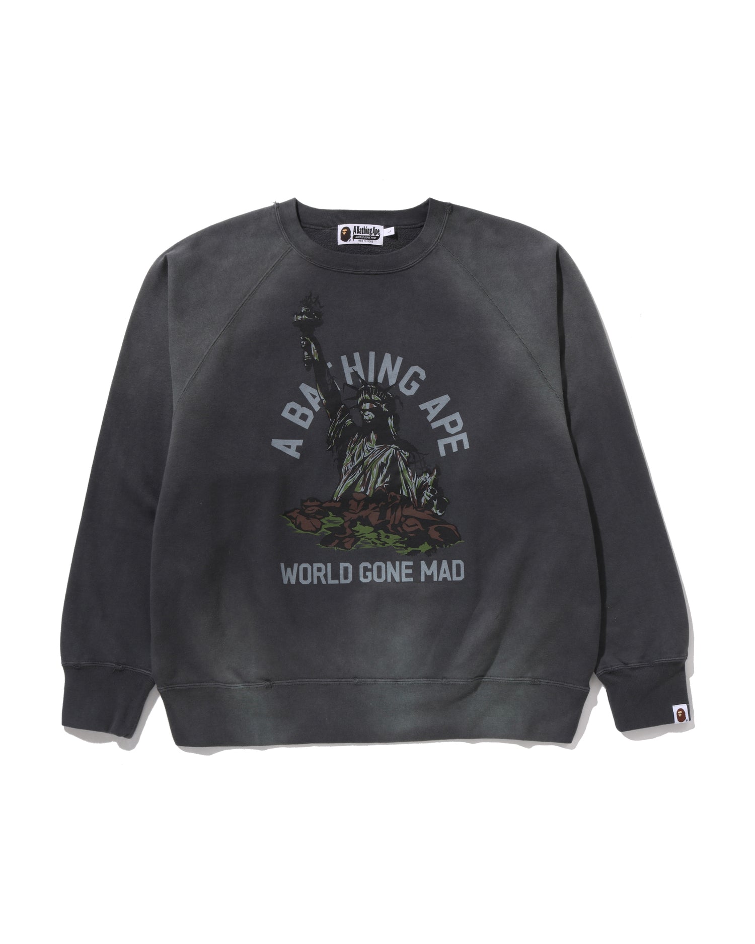 A Bathing Ape – INT.BAPE.COM