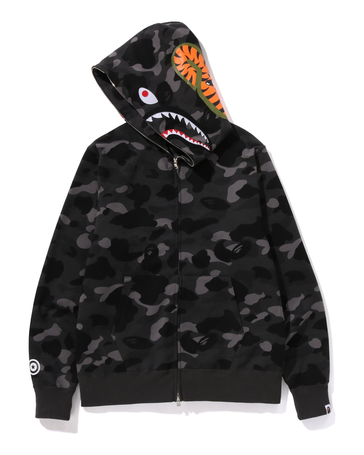 A Bathing Ape – INT.BAPE.COM