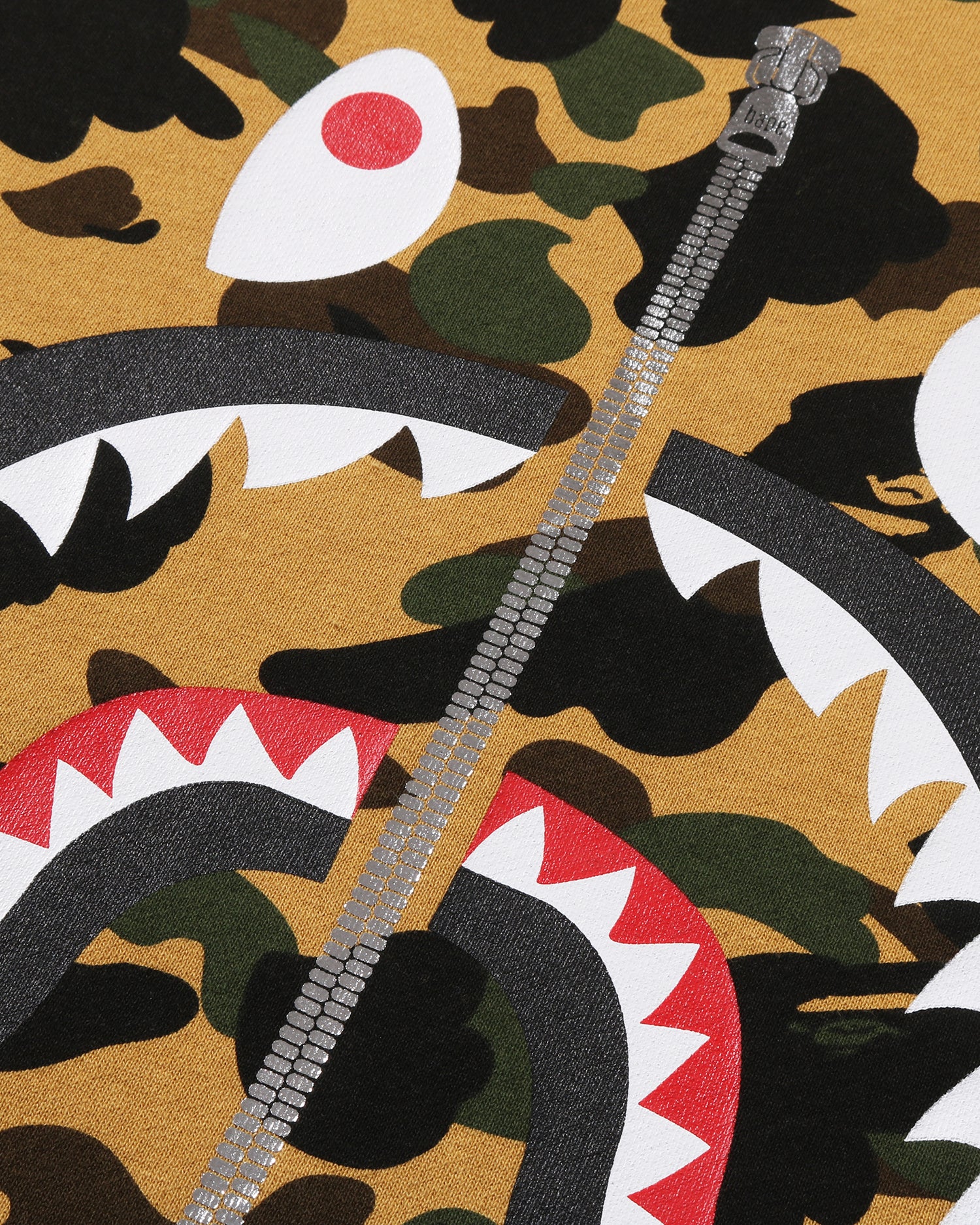 A BATHING APE® 1st Camo Shark Crewneck Sweatshirt | Bape official