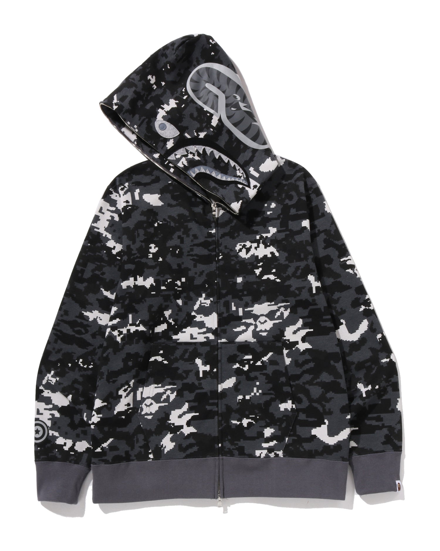 A Bathing Ape – INT.BAPE.COM
