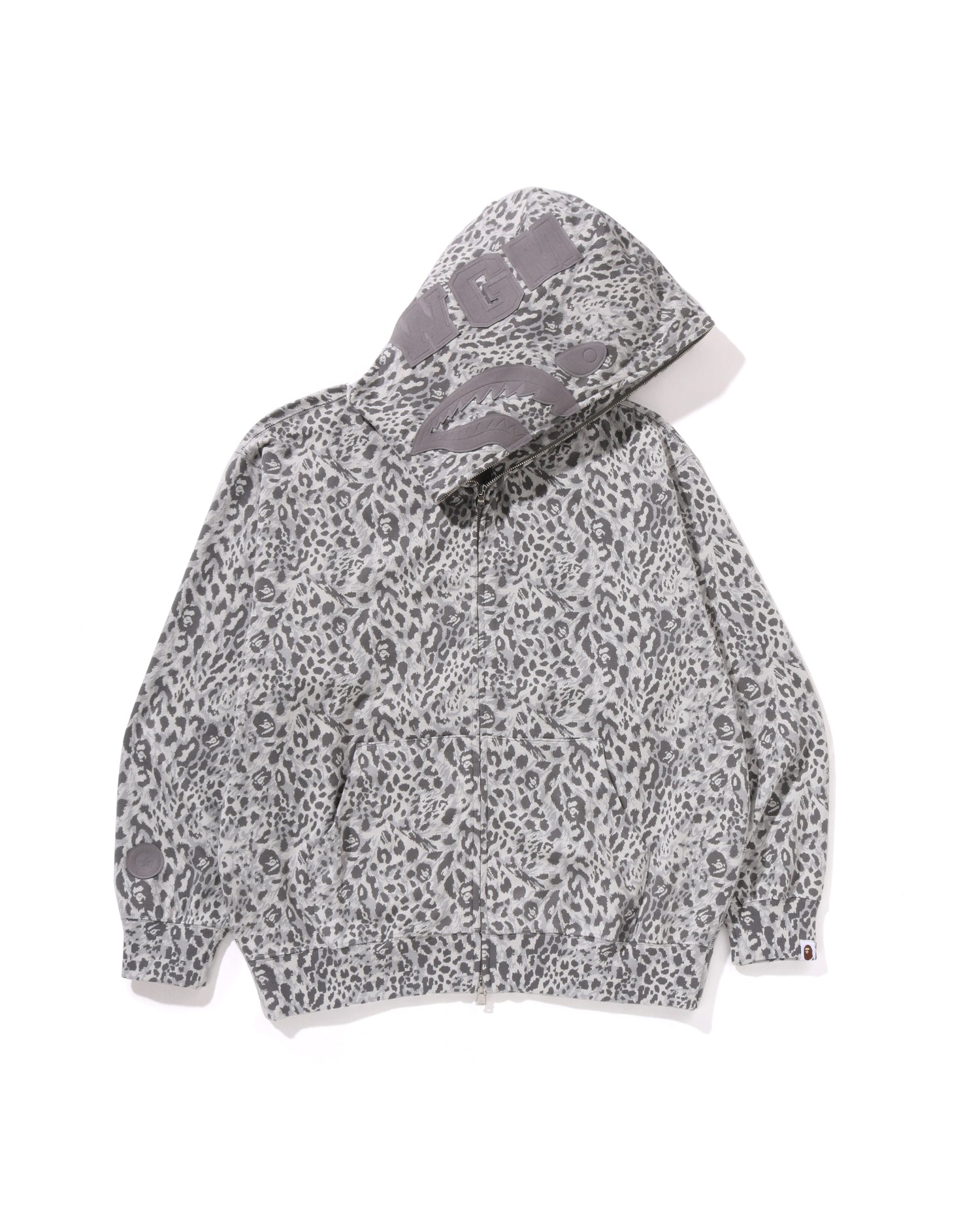 A BATHING APE® Wild Leopard Pattern Shark Relaxed Fit Full