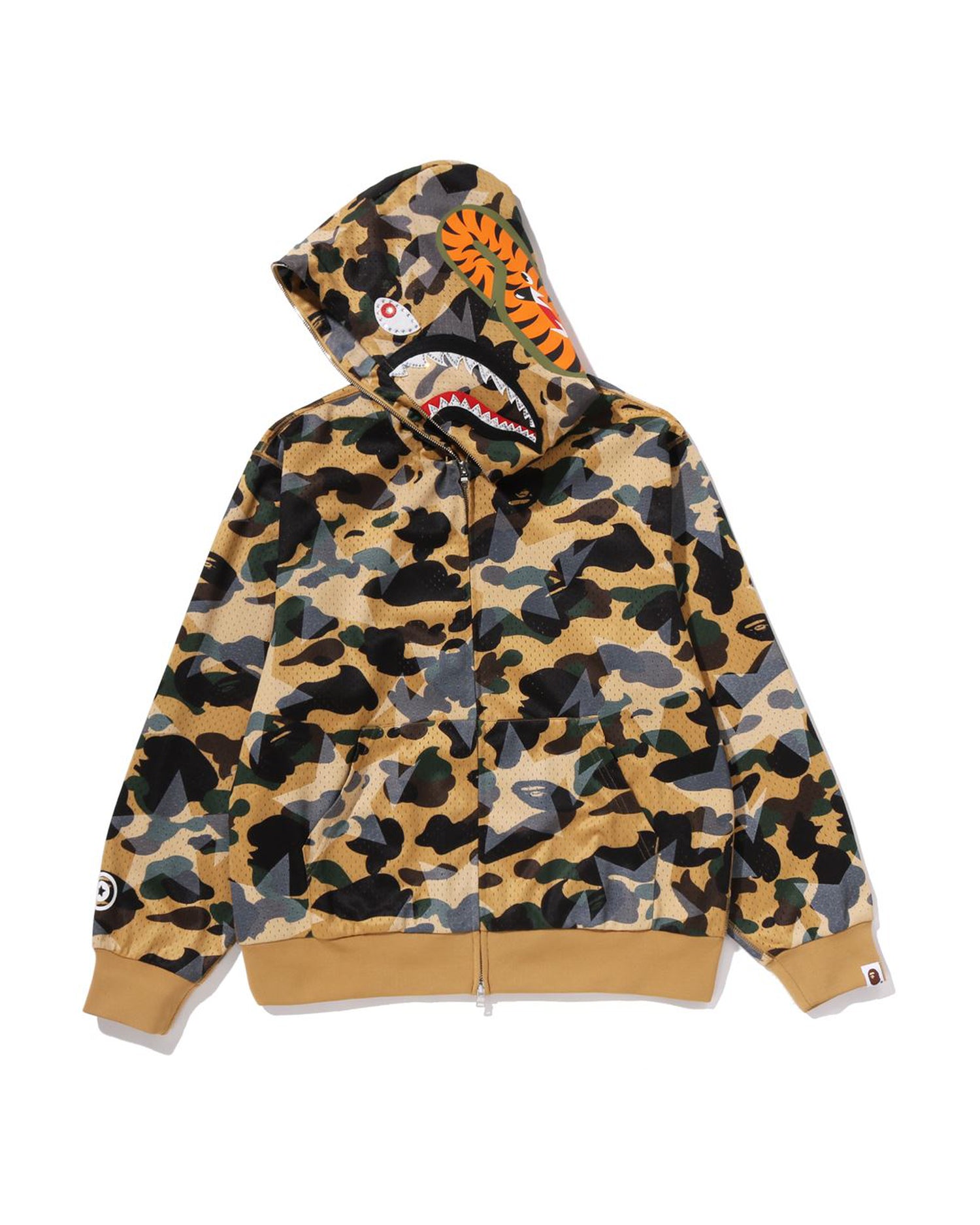 A BATHING APE® STA Over Print 1st Camo Mesh Shark Cropped Fit Full