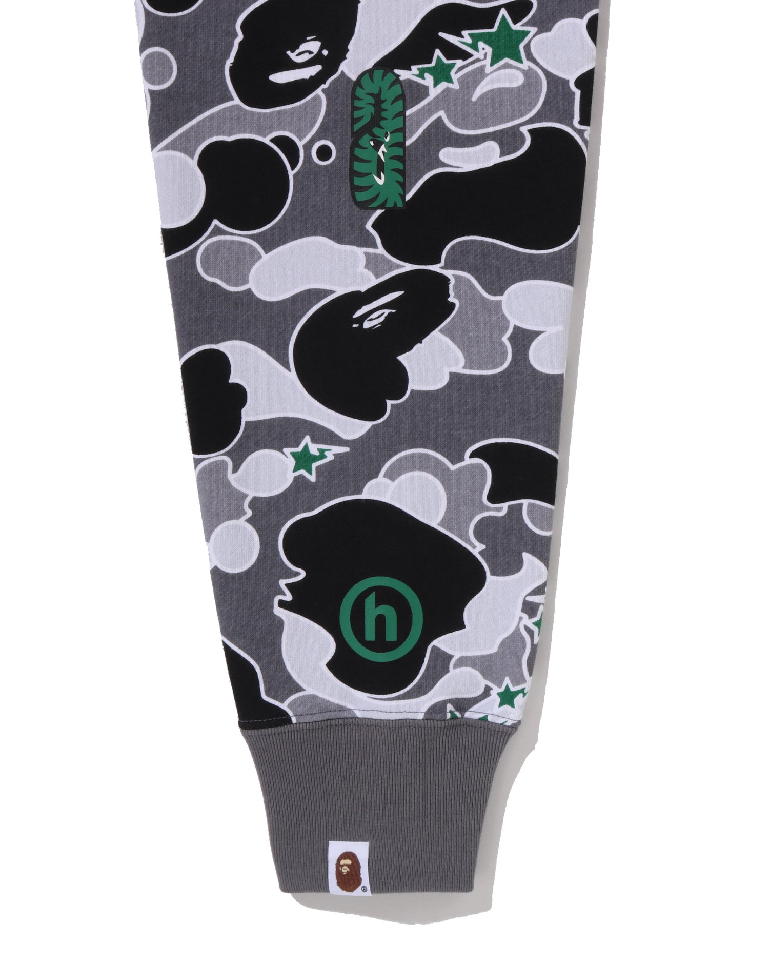 A BATHING APE® BAPE X Hidden STA Camo Tiger Full Zip Hoodie | Bape