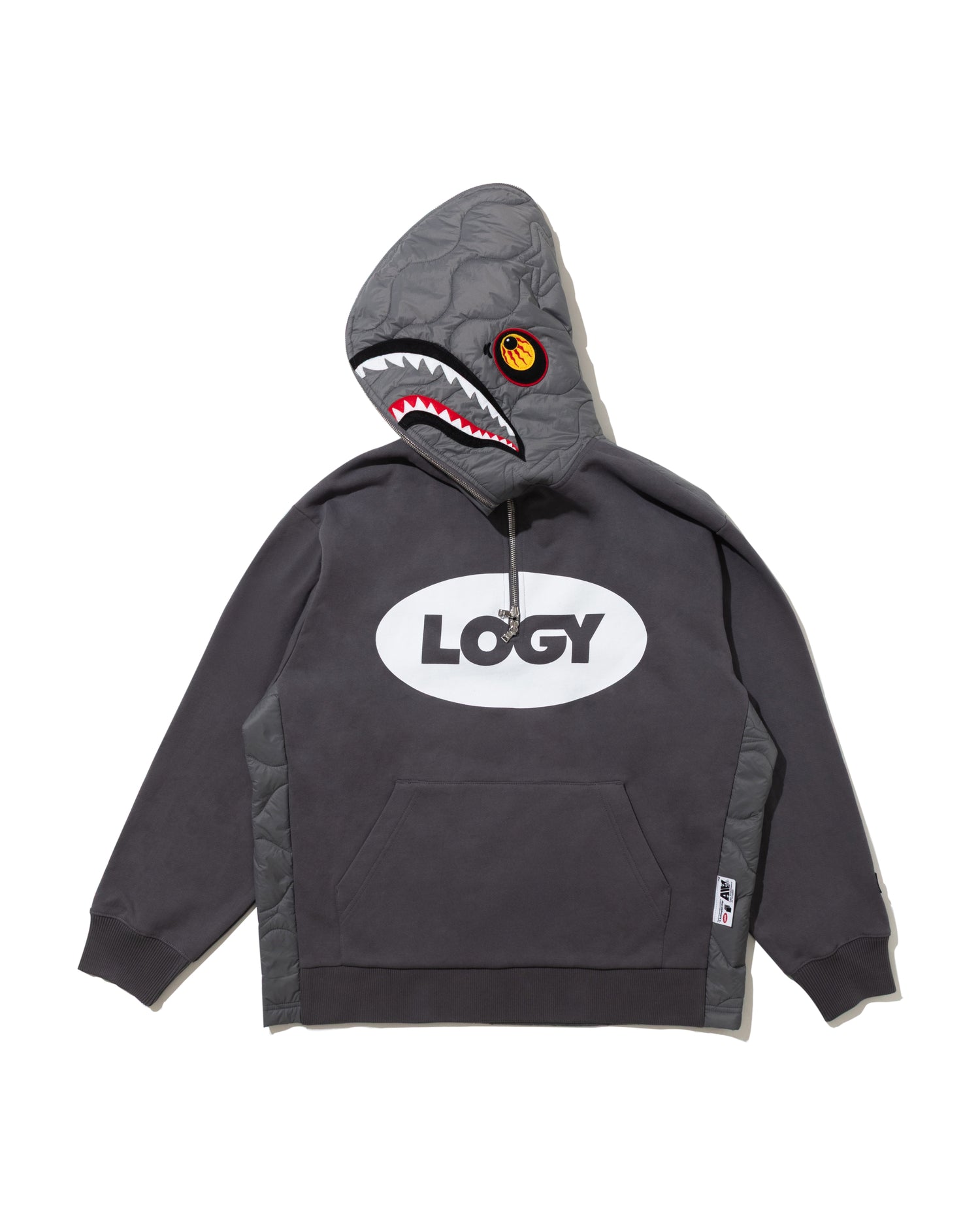 A Bathing Ape – INT.BAPE.COM