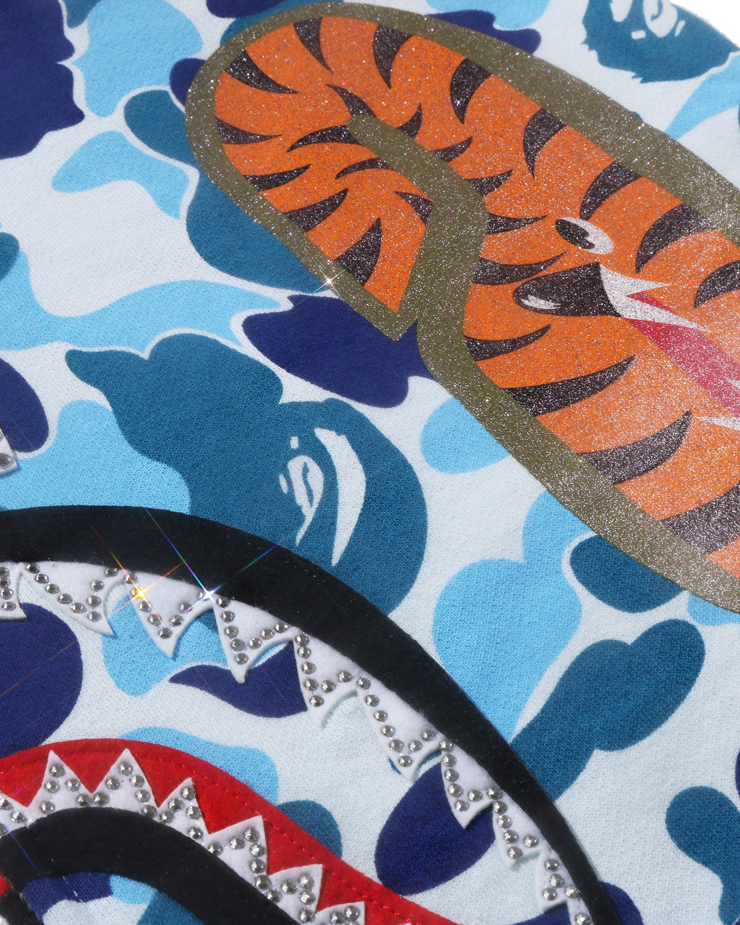 A BATHING APE® Abc Camo Crystal Stone Shark Cropped Full Zip