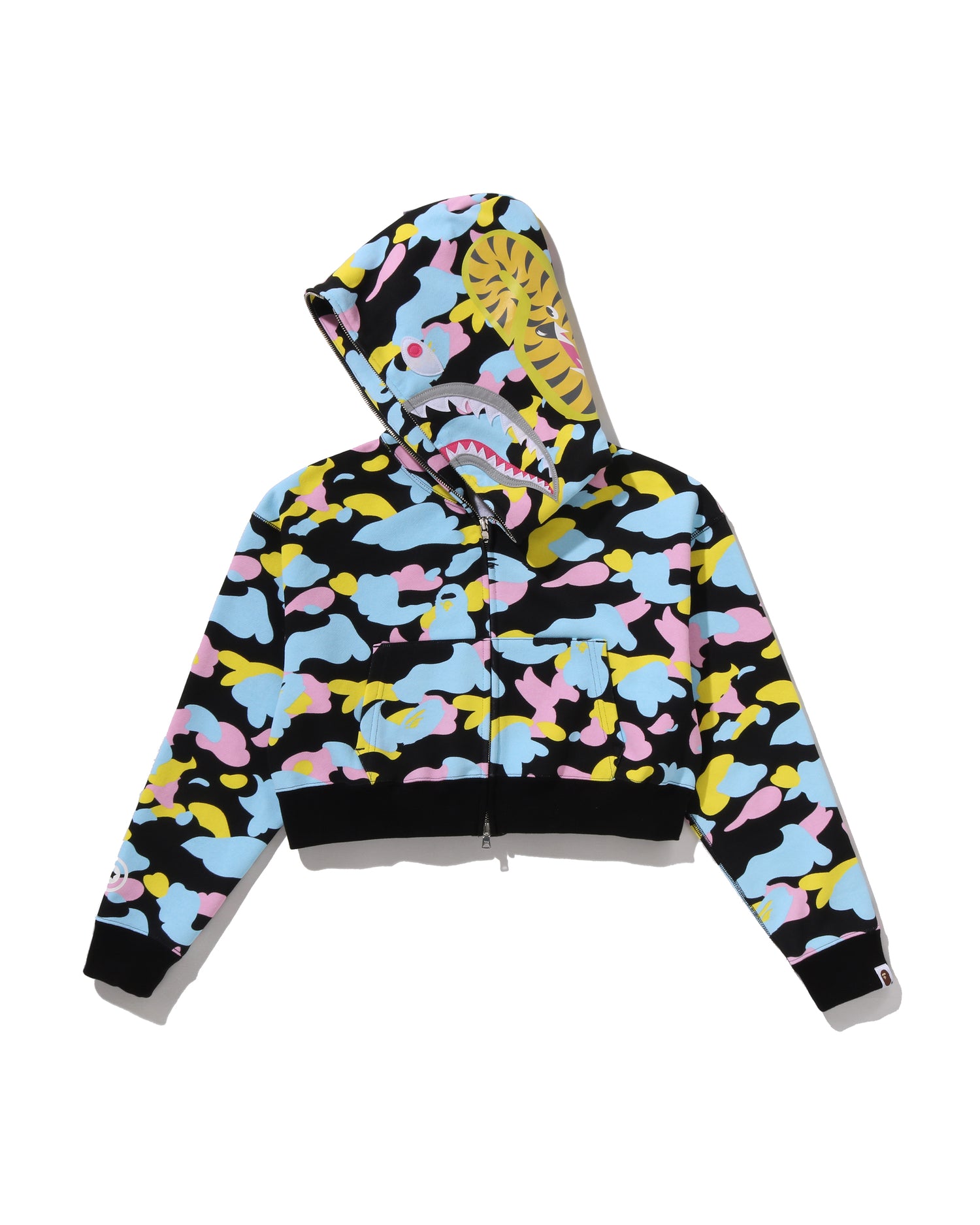 A Bathing Ape – INT.BAPE.COM