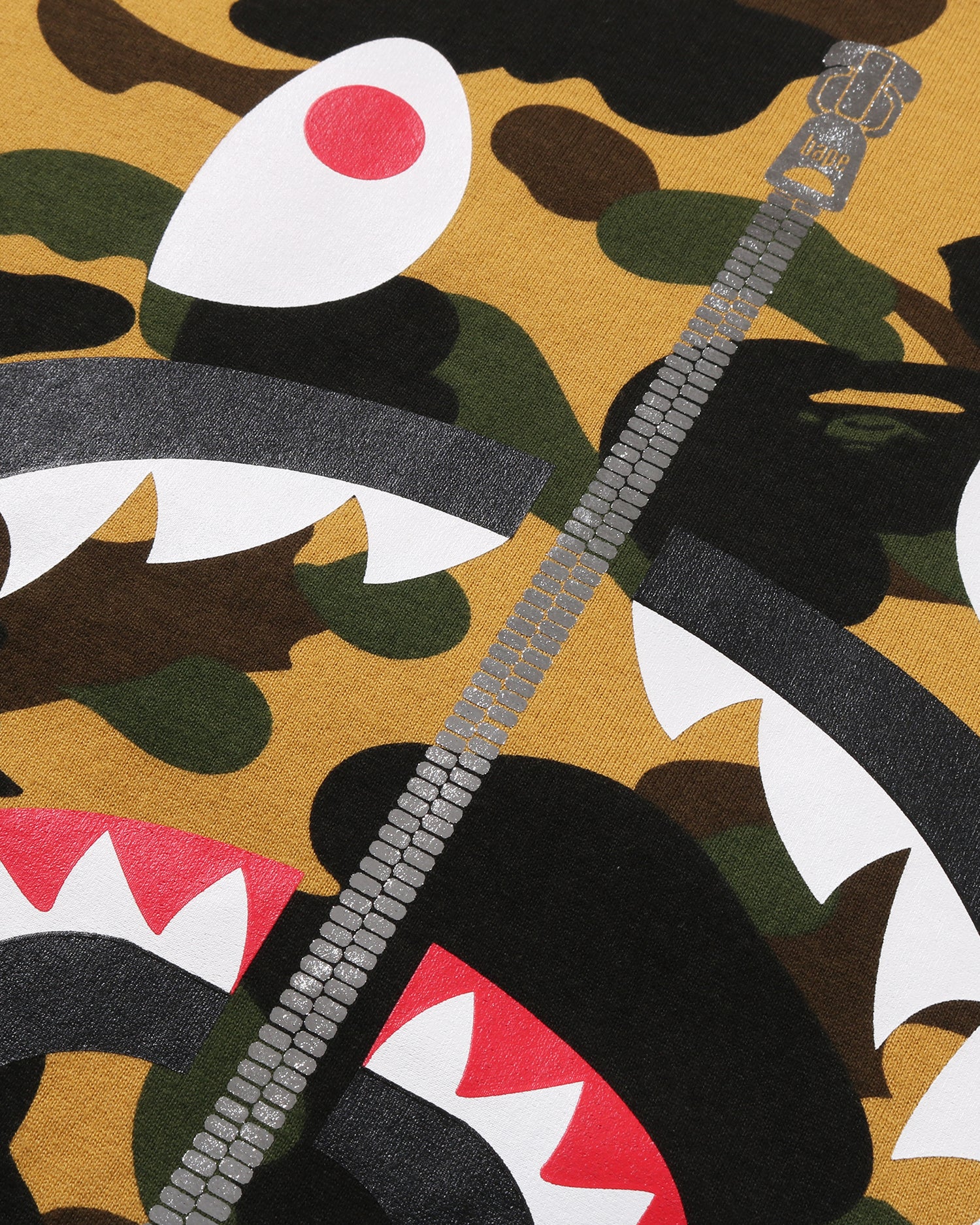 A BATHING APE® Kids 1st Camo Shark Tee | Bape official