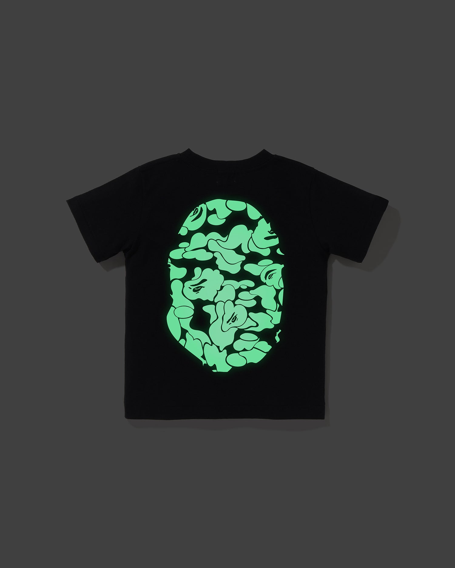 A BATHING APE® Kids Glow in the Dark Camo Big Ape Head Tee | Bape